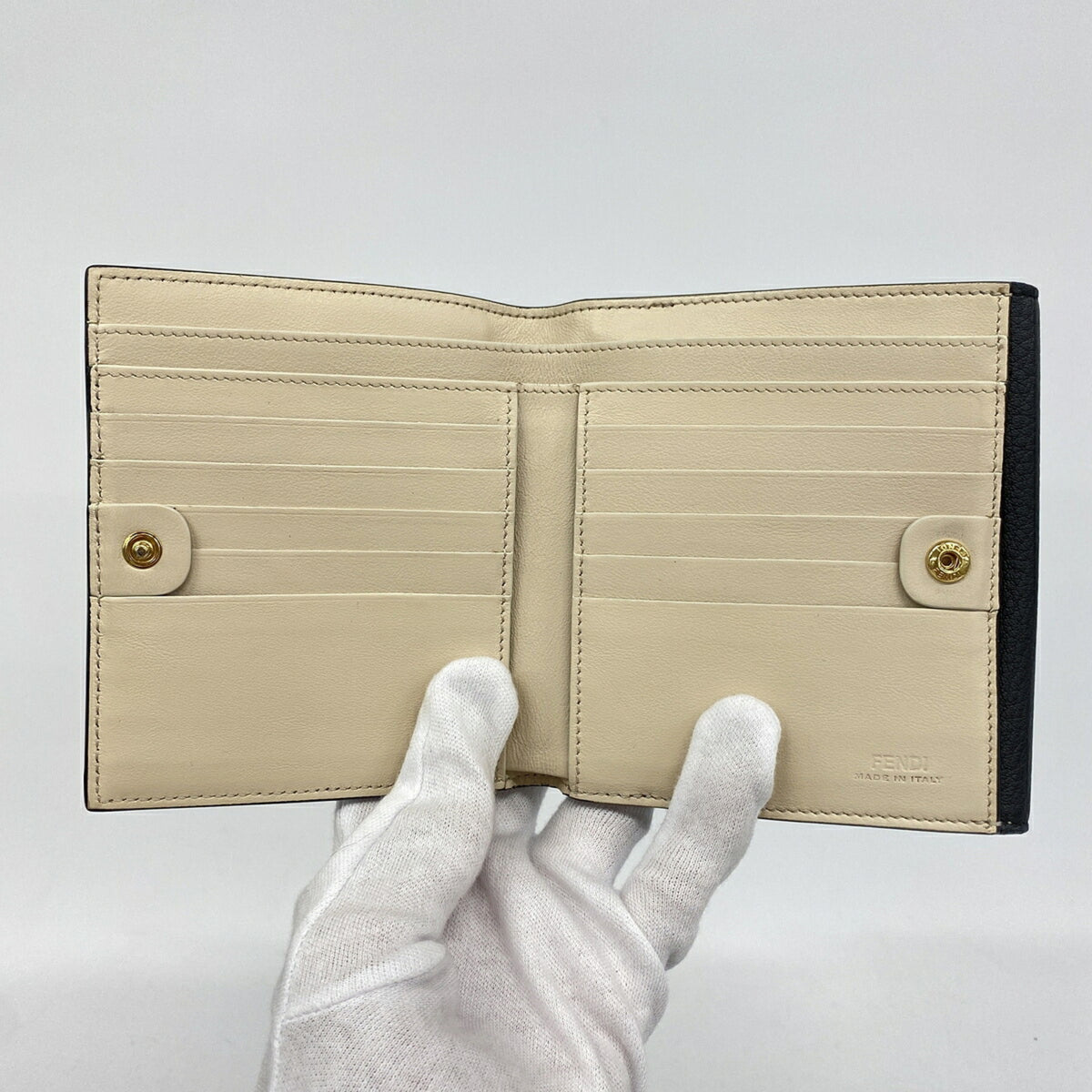 Fendi Black Leather Wallet (Tri-Fold) (Pre-Owned)