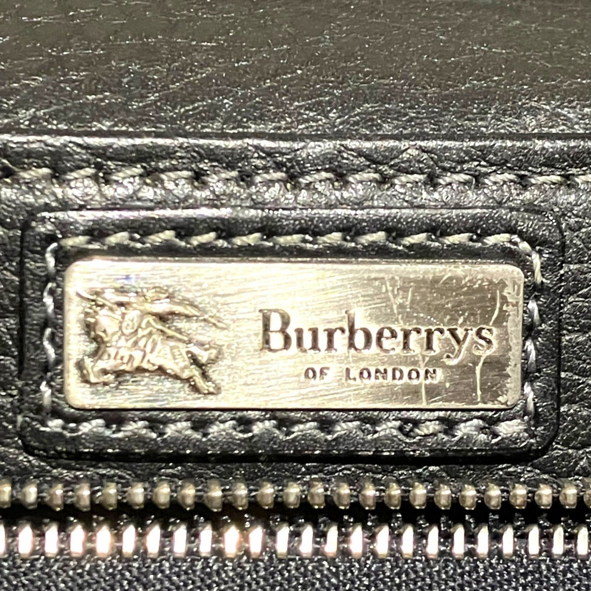 Burberry Black Leather (Pre-Owned)