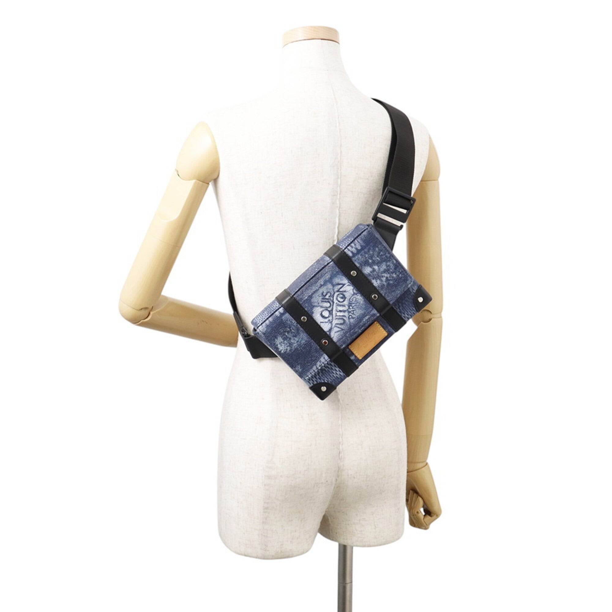 Louis Vuitton Blue Damier Canvas Damier Canvas Leather Shoulder Bag Sling Bag (Pre-Owned)