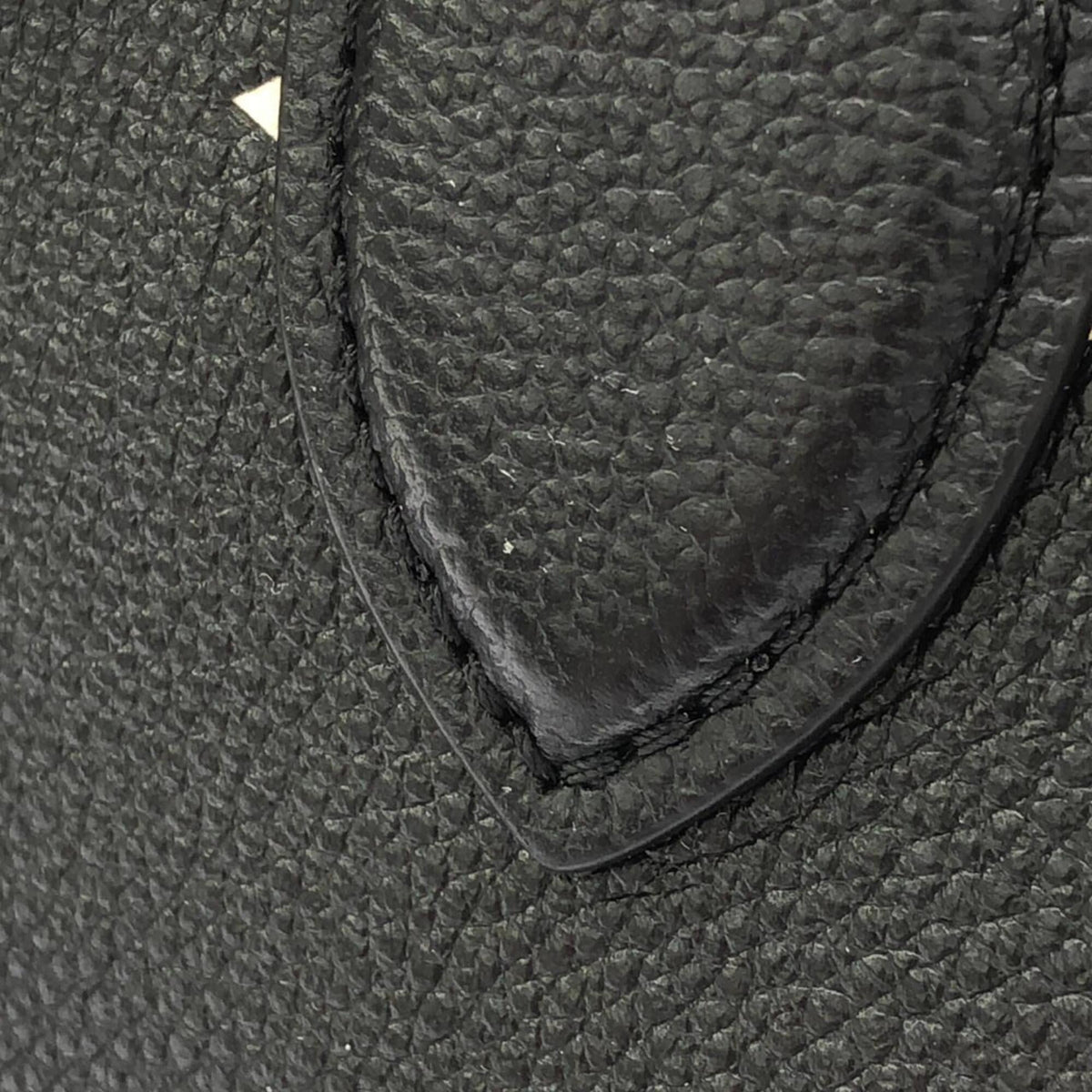 Louis Vuitton Beige Black Leather Handbag (Pre-Owned)