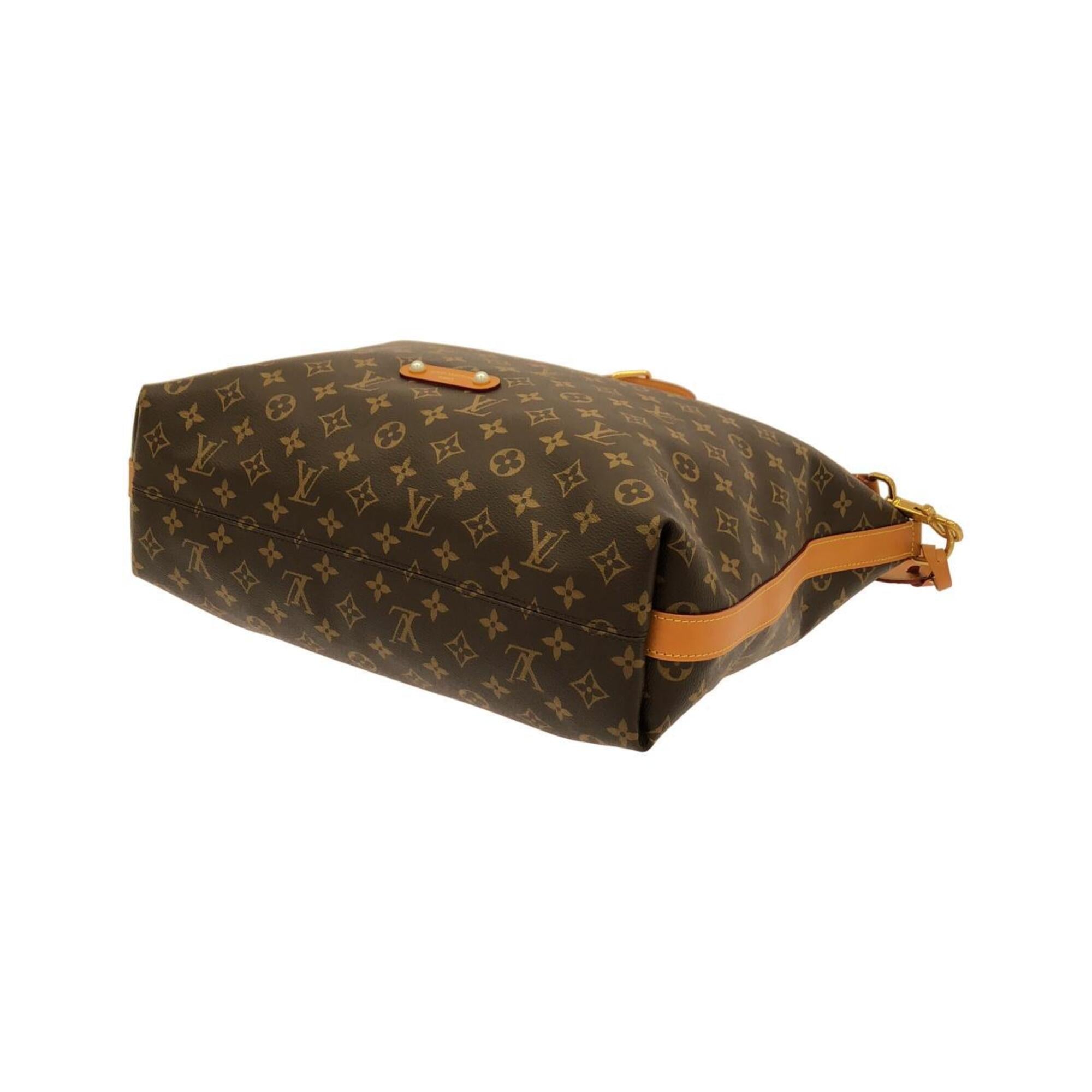 Louis Vuitton Marron Coated Canvas Shoulder Bag (Pre-Owned)