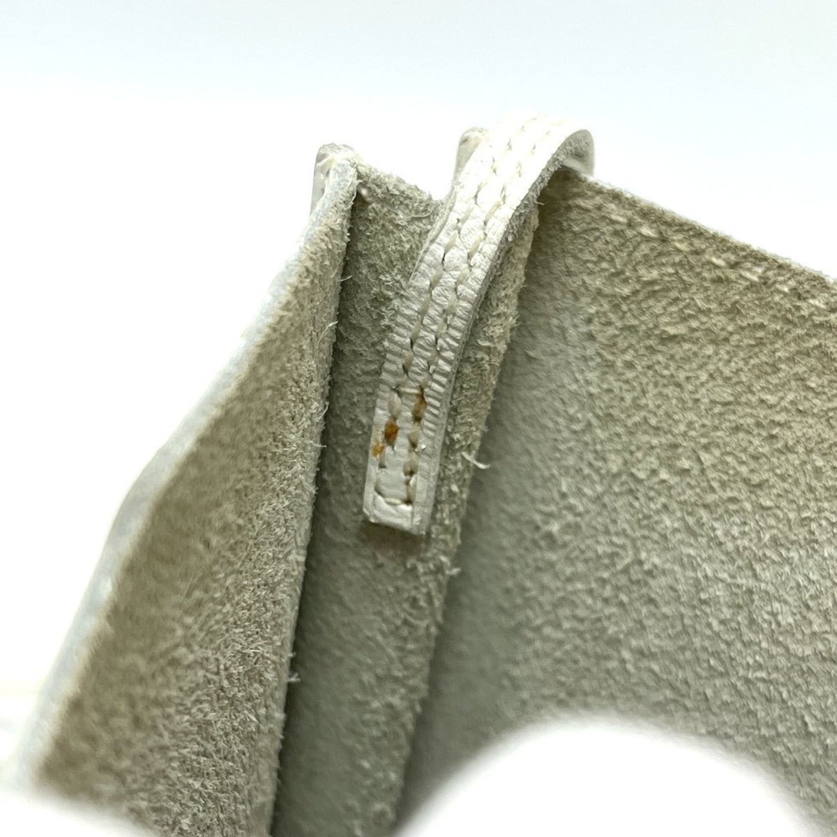 Hermes Onimaitou White Leather Pochette Shoulder Bag (Pre-Owned)