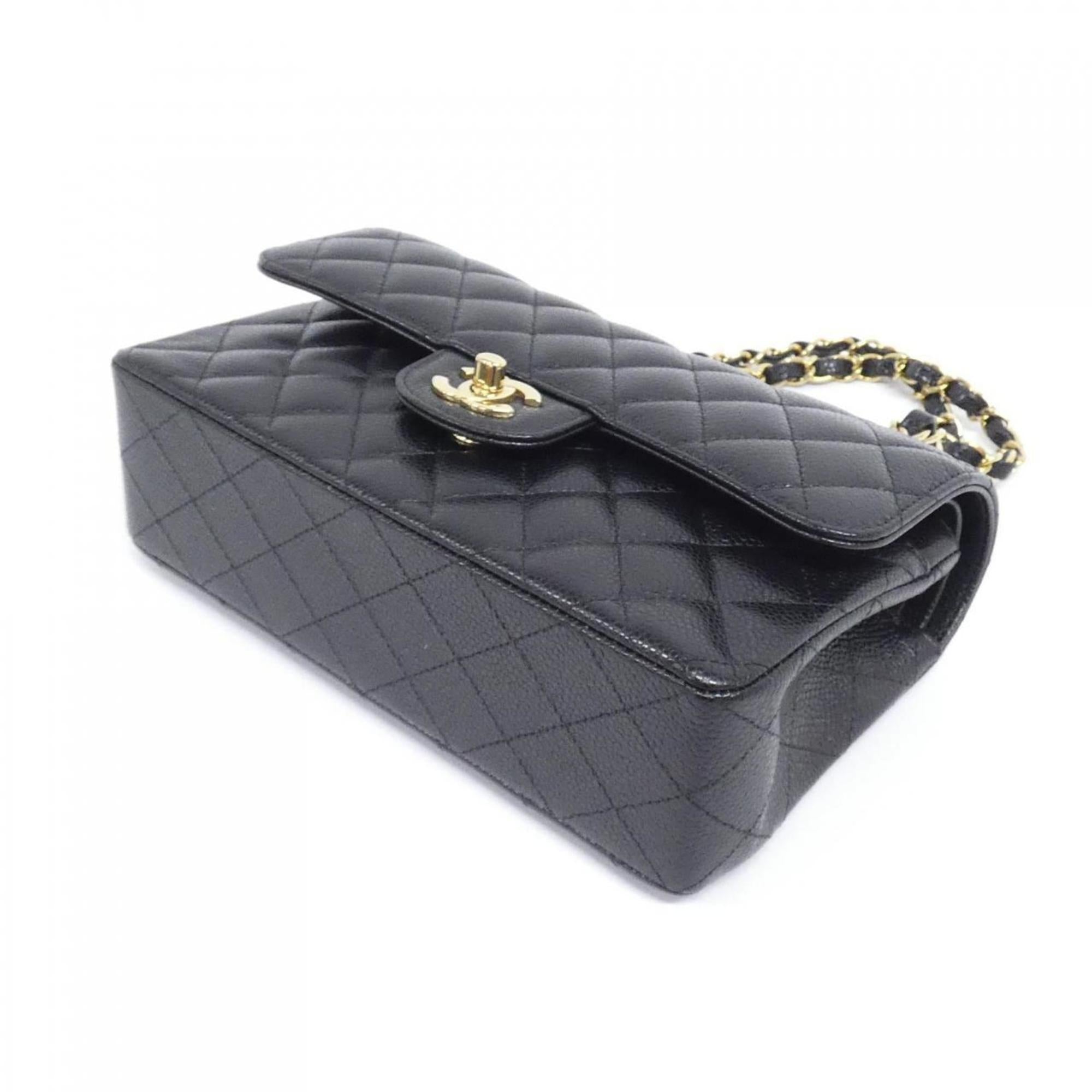 Chanel Black Grained Calfskin Shoulder Bag (Pre-Owned)