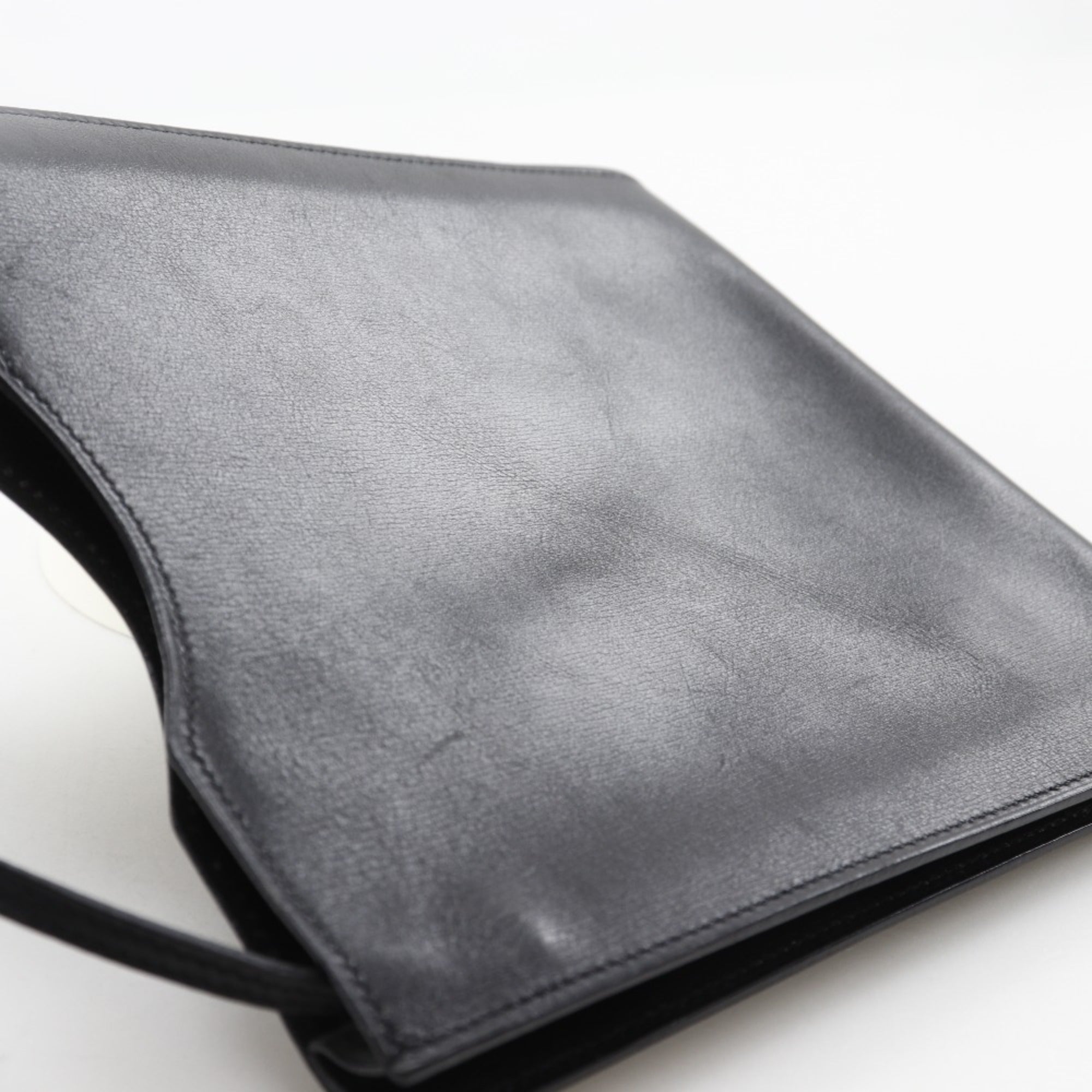 Hermes Black Leather Shoulder Bag (Pre-Owned)