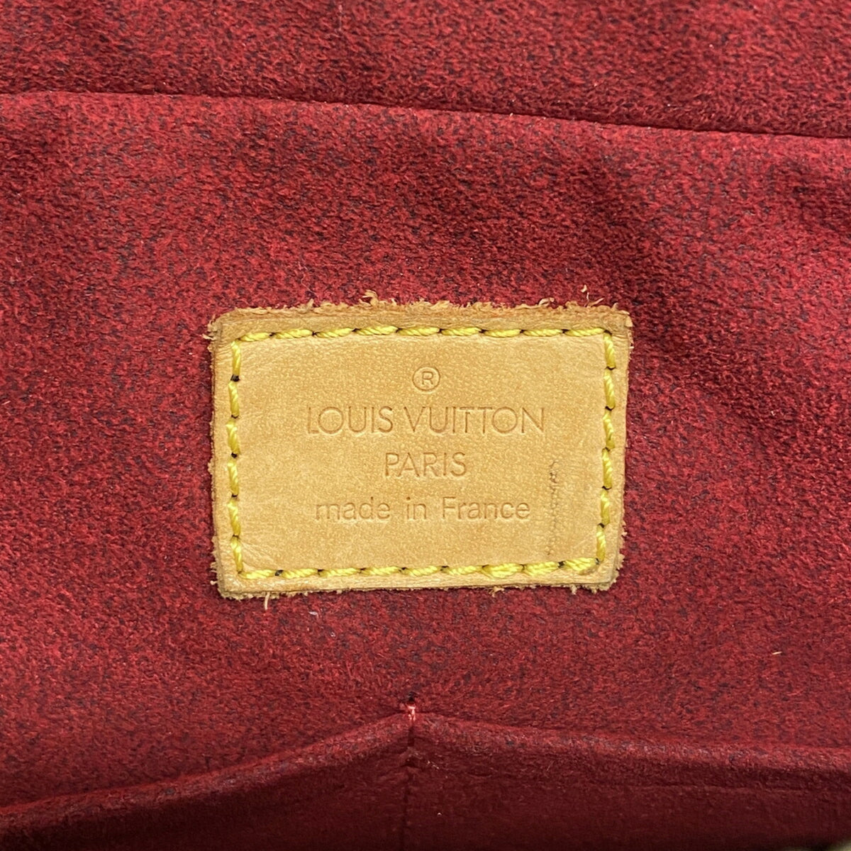 Louis Vuitton Brown Shoulder Bag (Pre-Owned)