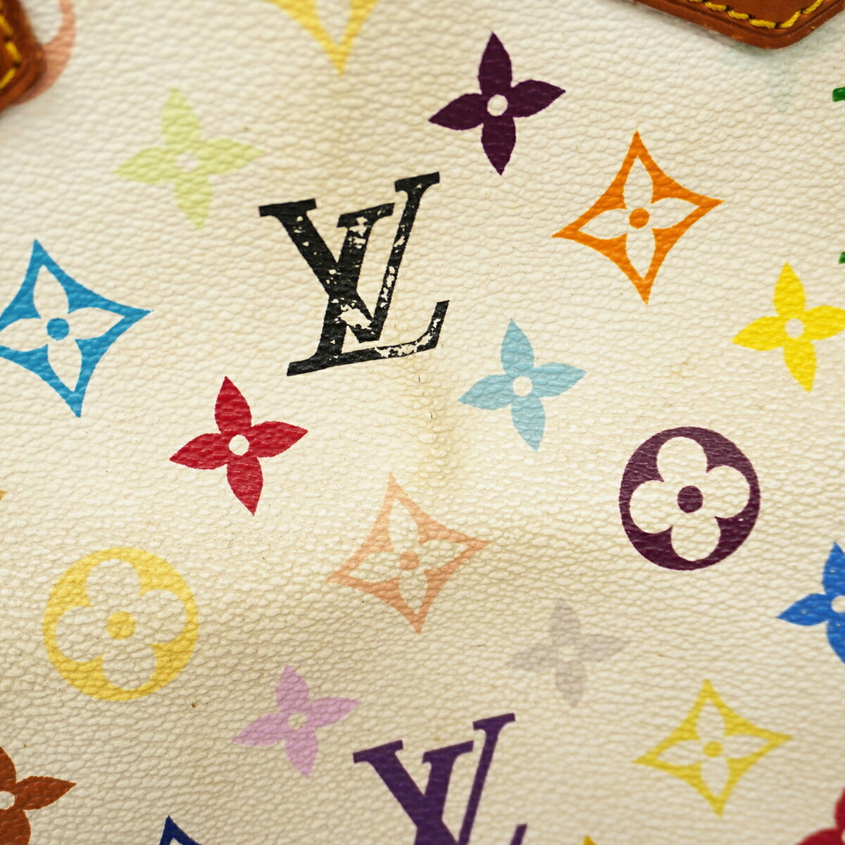 Louis Vuitton Blanc Handbag (Pre-Owned)
