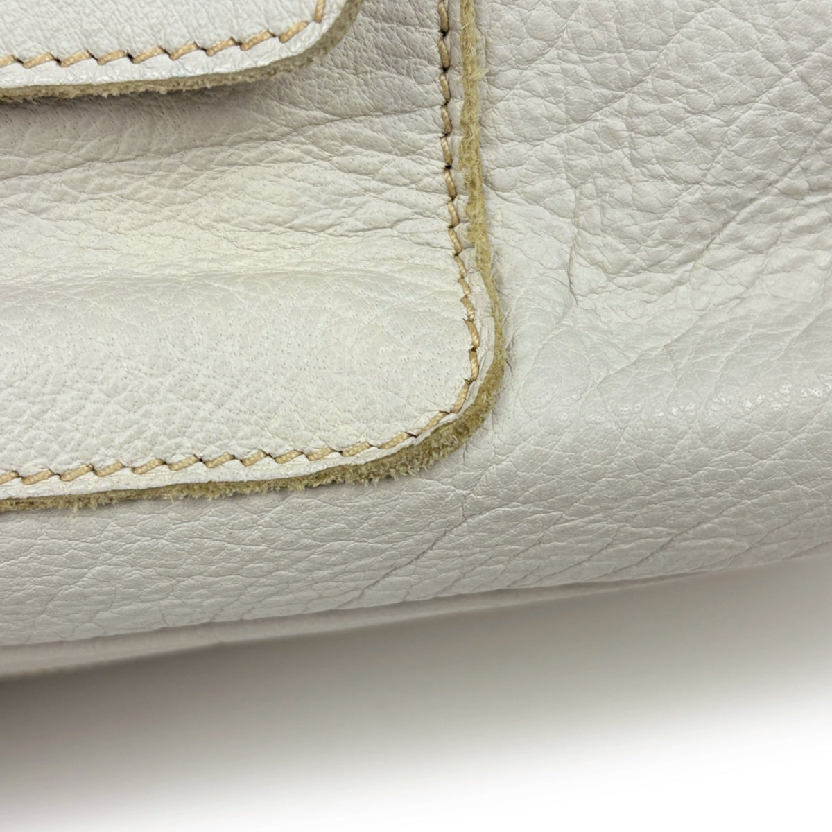 Prada White Leather Handbag (Pre-Owned)