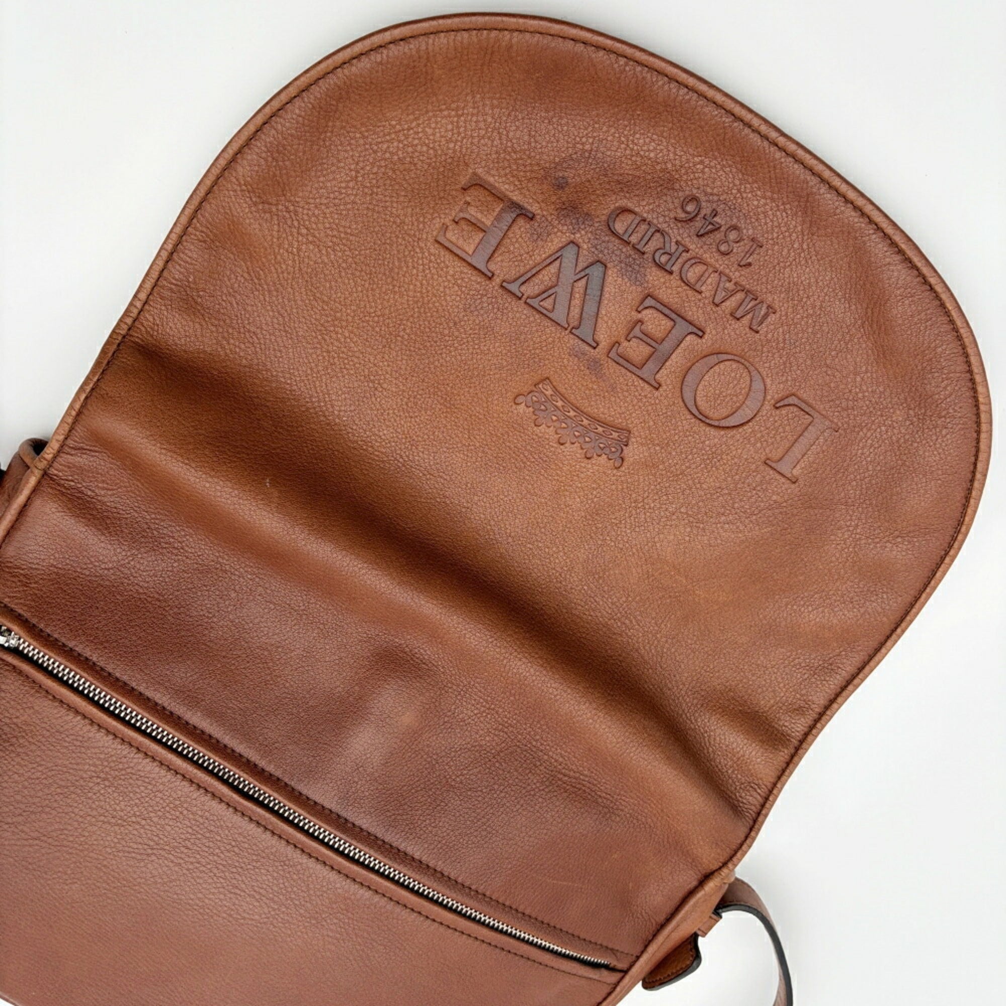 Loewe Brown Leather Shoulder Bag (Pre-Owned)