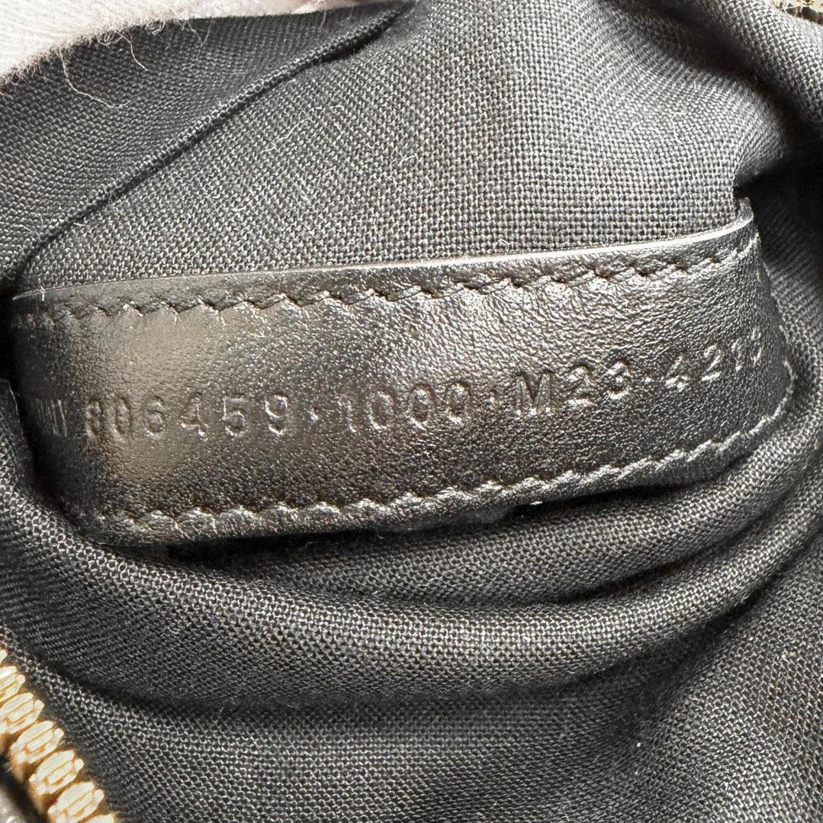 Balenciaga Black Leather Shoulder Bag (Pre-Owned)