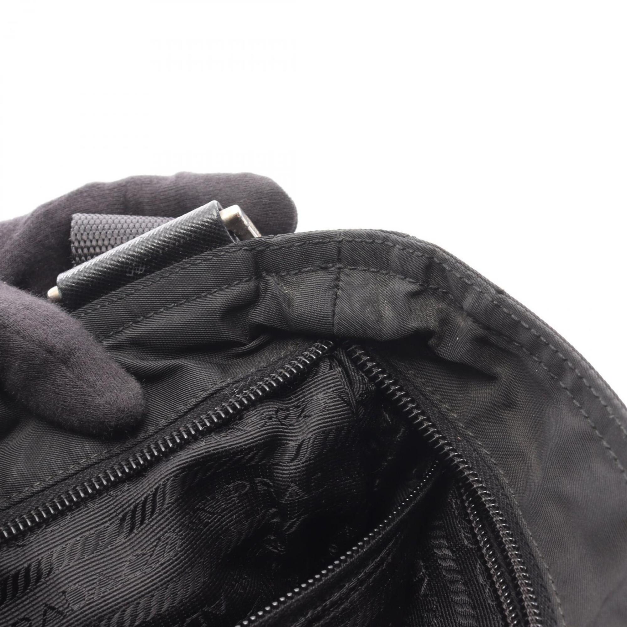 Prada Black Nylon Saffiano Triangle Handbag Shoulder Bag (Pre-Owned)
