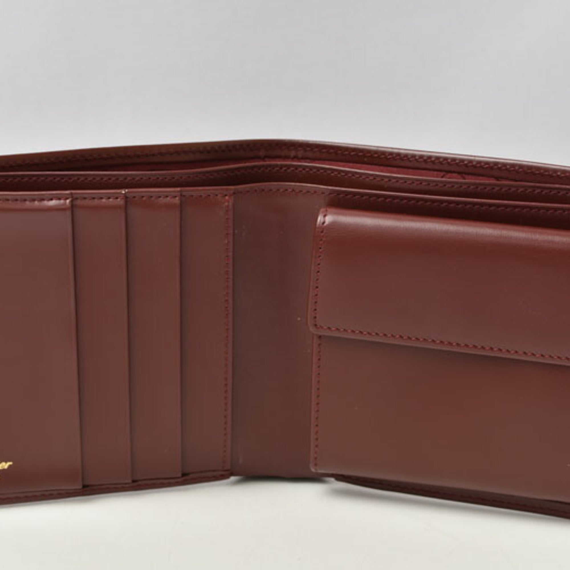 Cartier Bordeaux Leather Wallet (Bi-Fold) (Pre-Owned)