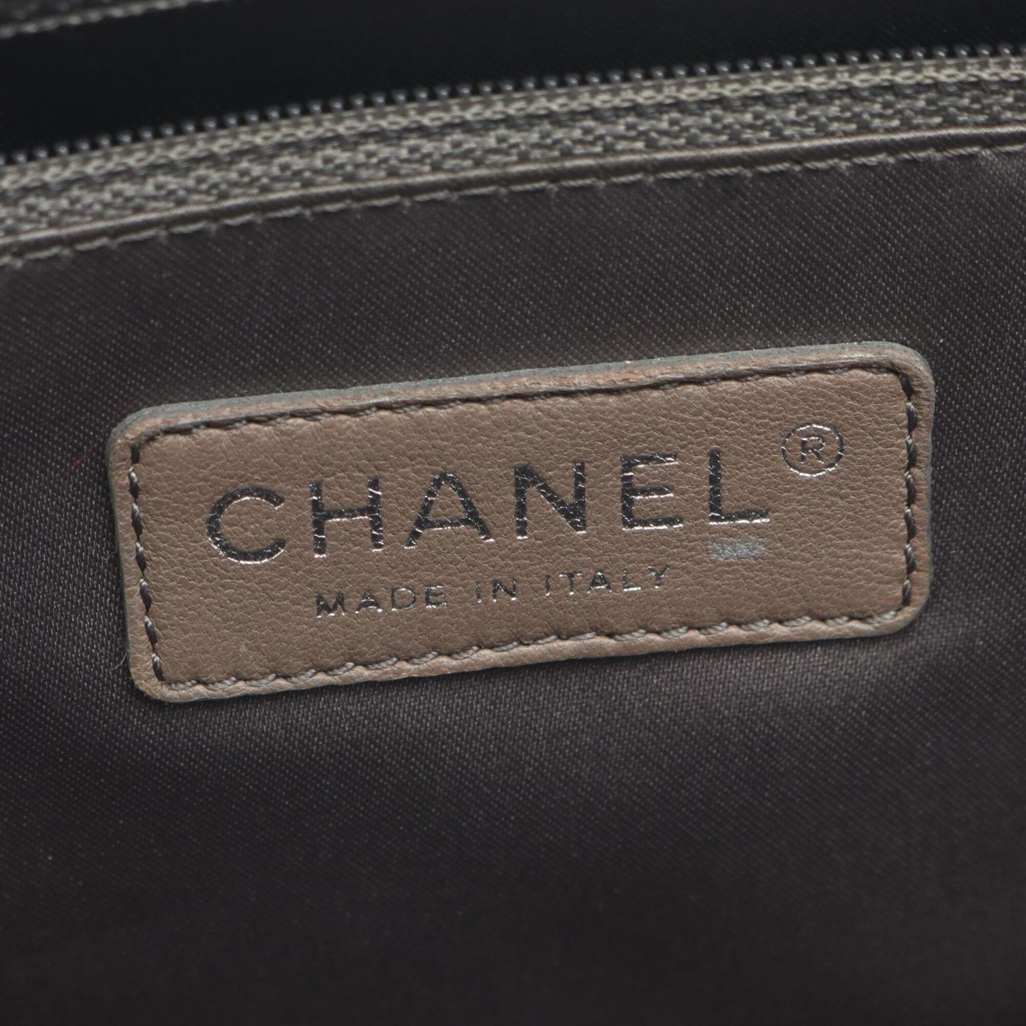 Chanel Black Leather Handbag Tote Bag (Pre-Owned)