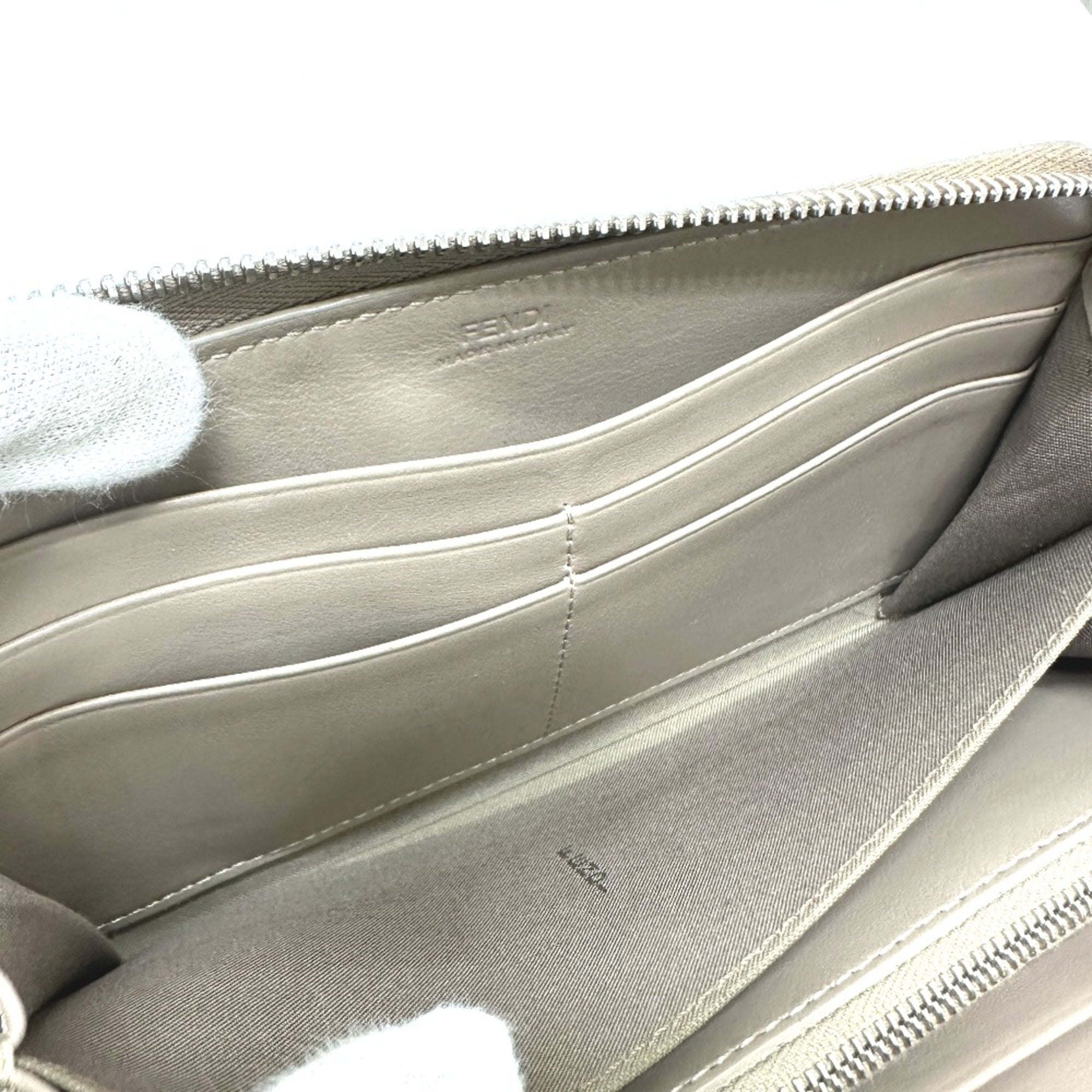 Fendi Beige Leather Long Wallet (Bi-Fold) (Pre-Owned)
