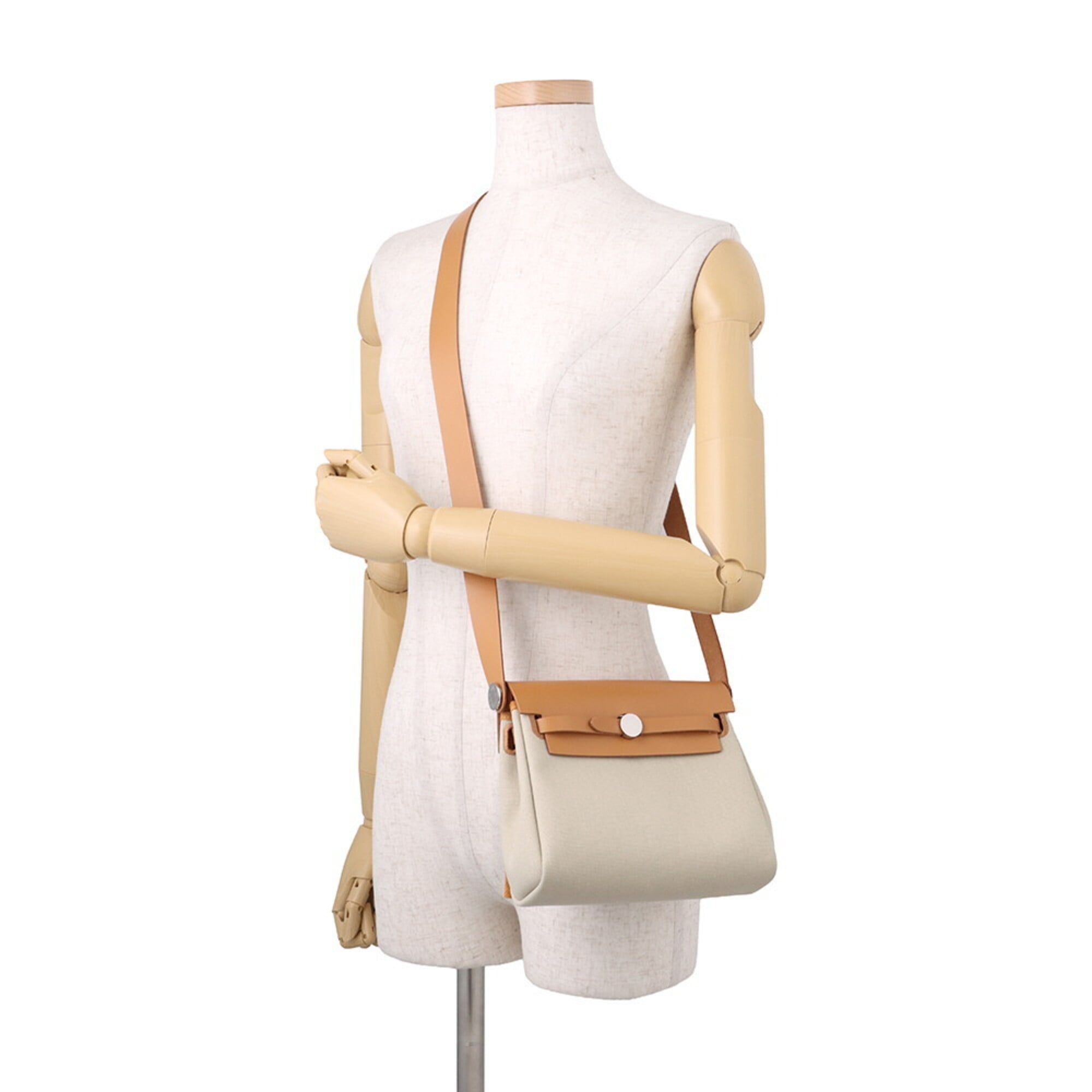 Hermes Ivory Natural Sable Toile H Leather Shoulder Bag (Pre-Owned)