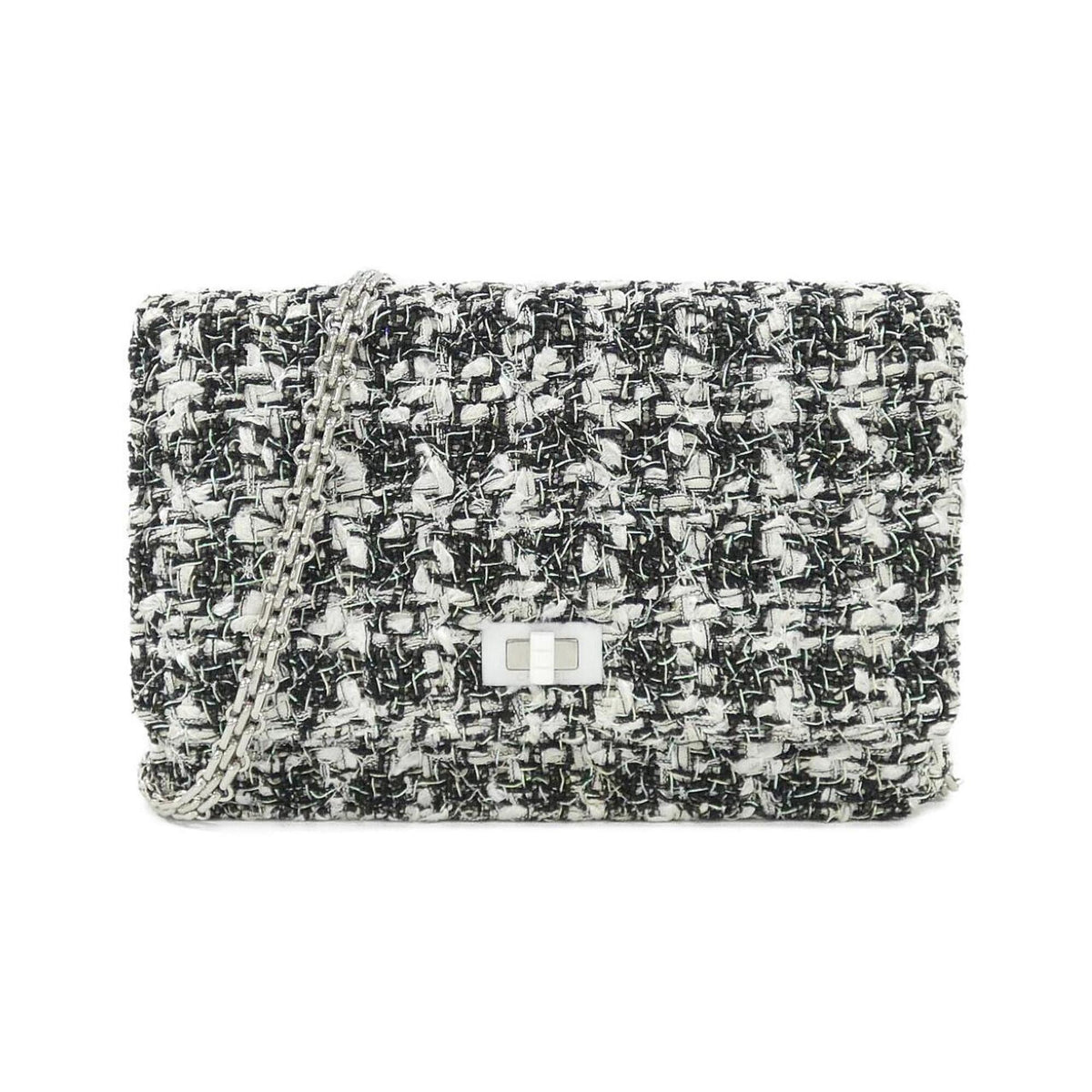 Chanel Navy White Tweed Chain/Shoulder Wallet (Pre-Owned)