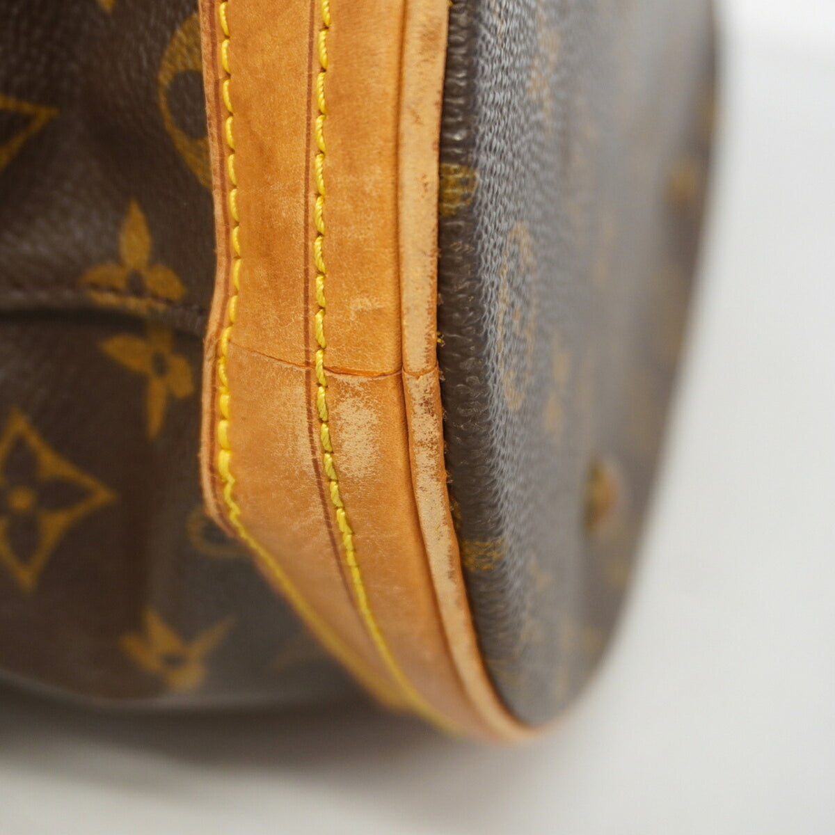 Louis Vuitton Brown Tote Bag (Pre-Owned)