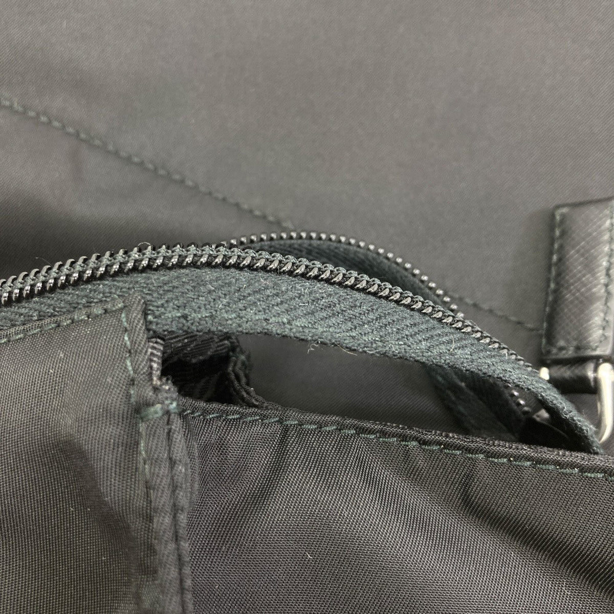 Prada Black Nylon Tote Bag (Pre-Owned)