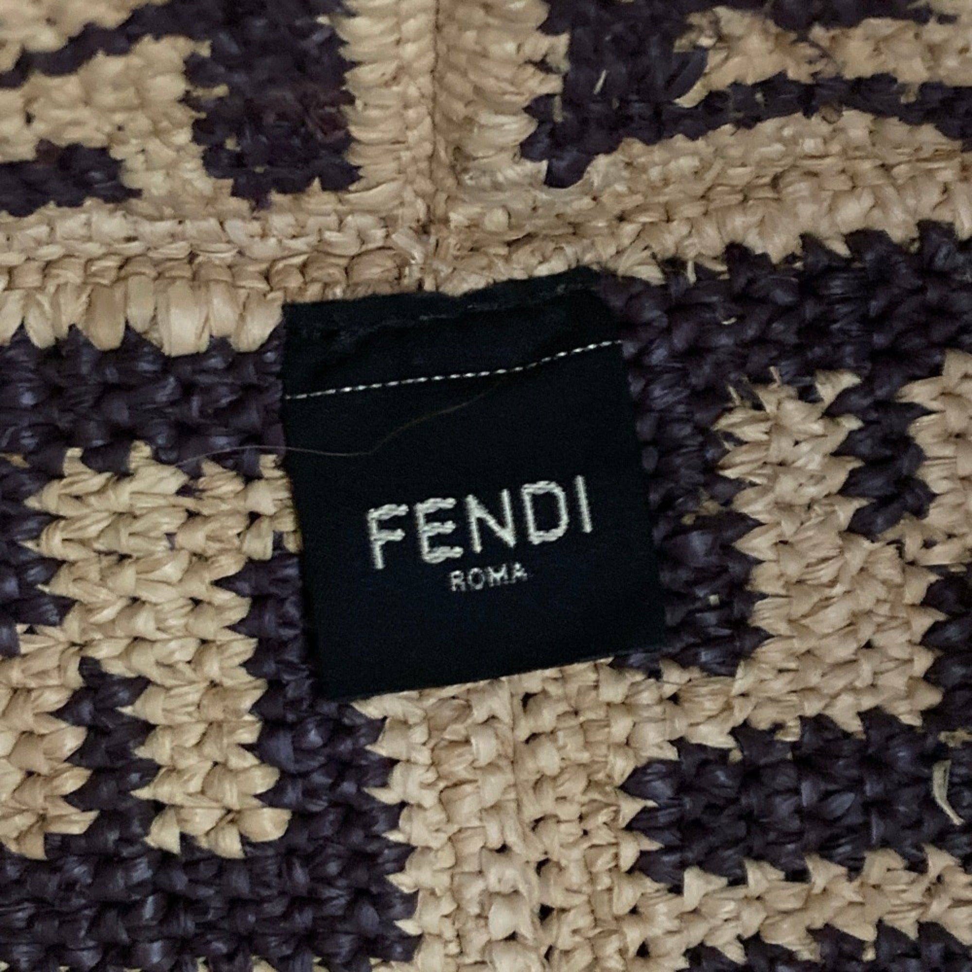 Fendi Brown Raffia Tote Bag (Pre-Owned)