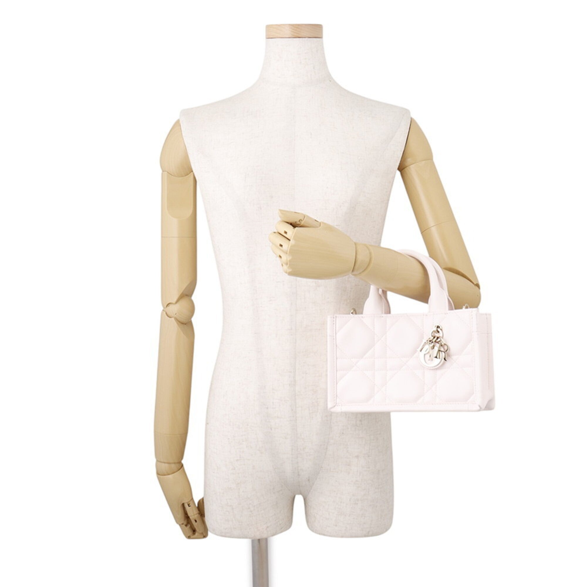Christian Dior Pink Leather Handbag (Pre-Owned)