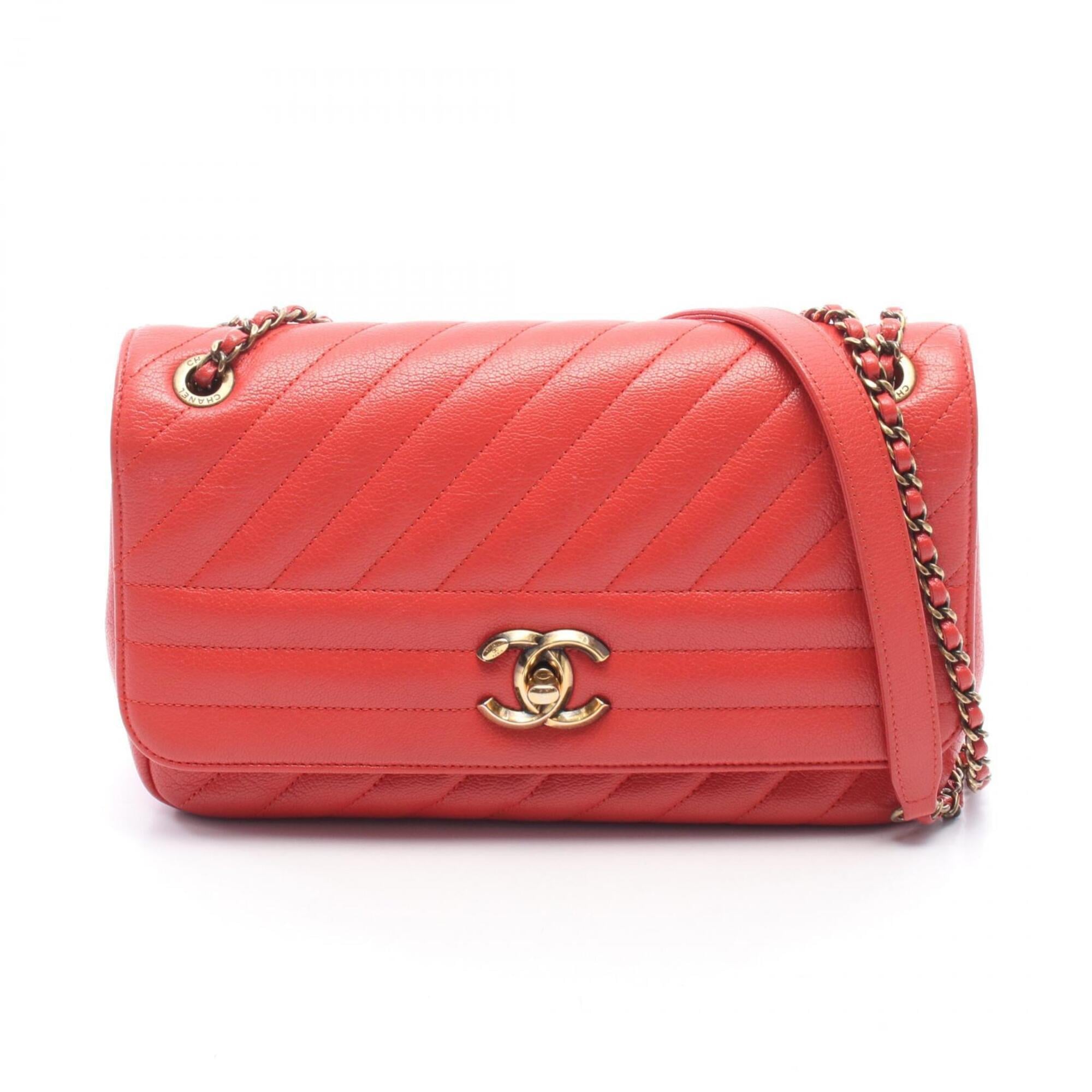 Chanel Red Color Leather Handbag Shoulder Bag (Pre-Owned)