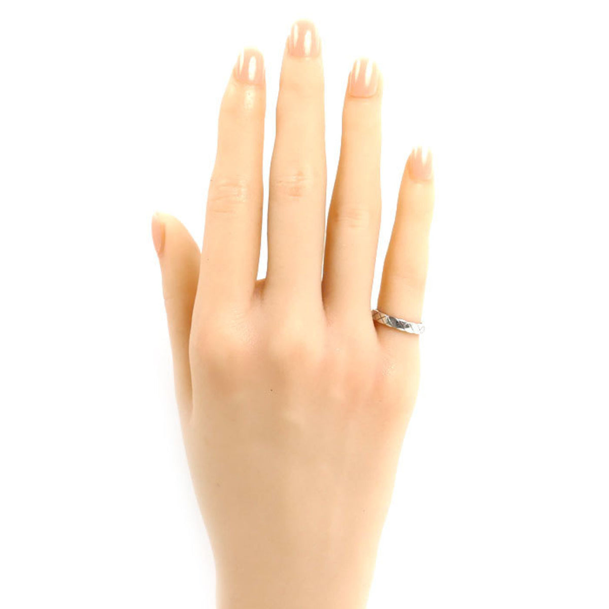 Chanel White Gold (18K) Band Ring (Pre-Owned)