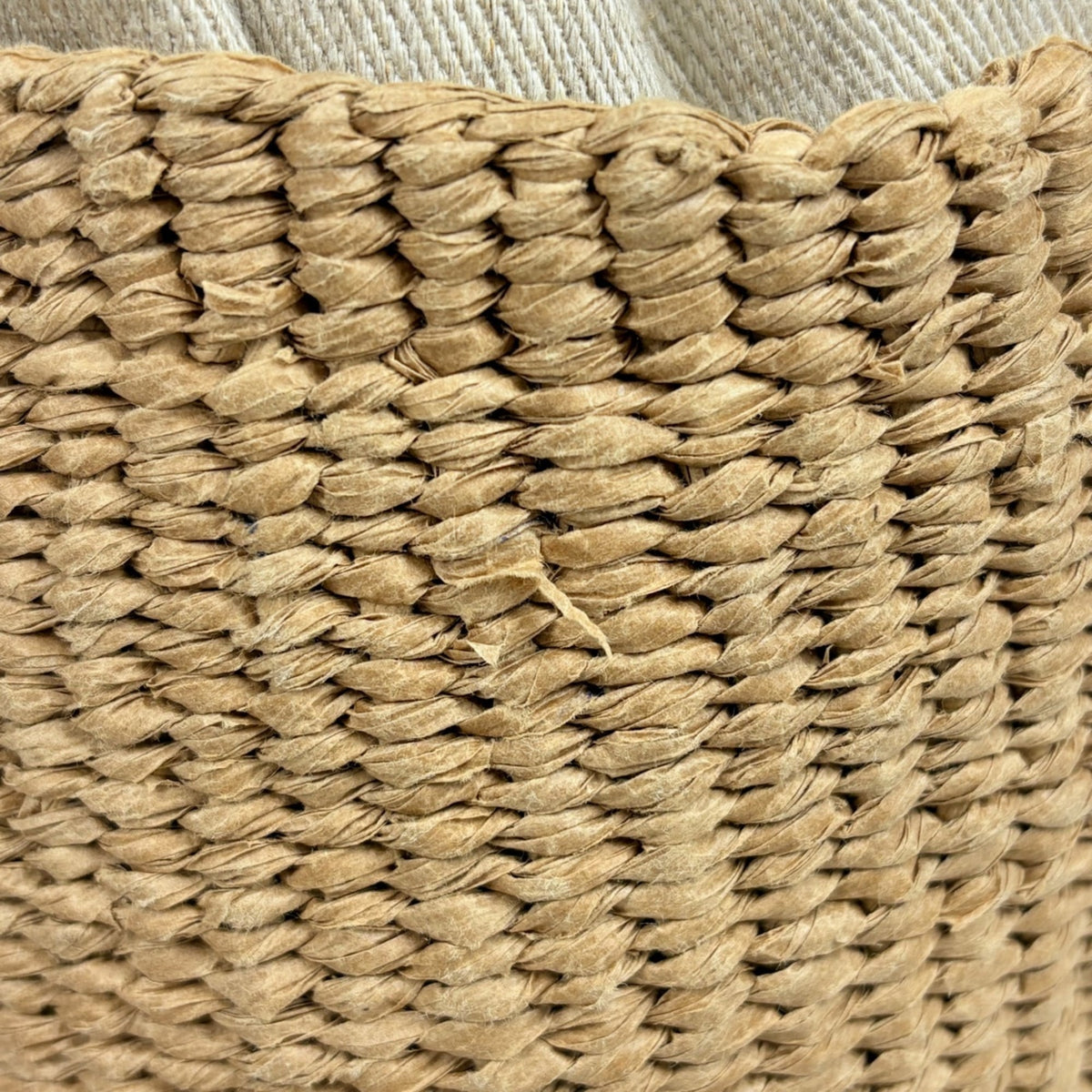 Chloé Beige Canvas Paper Basket Handbag (Pre-Owned)