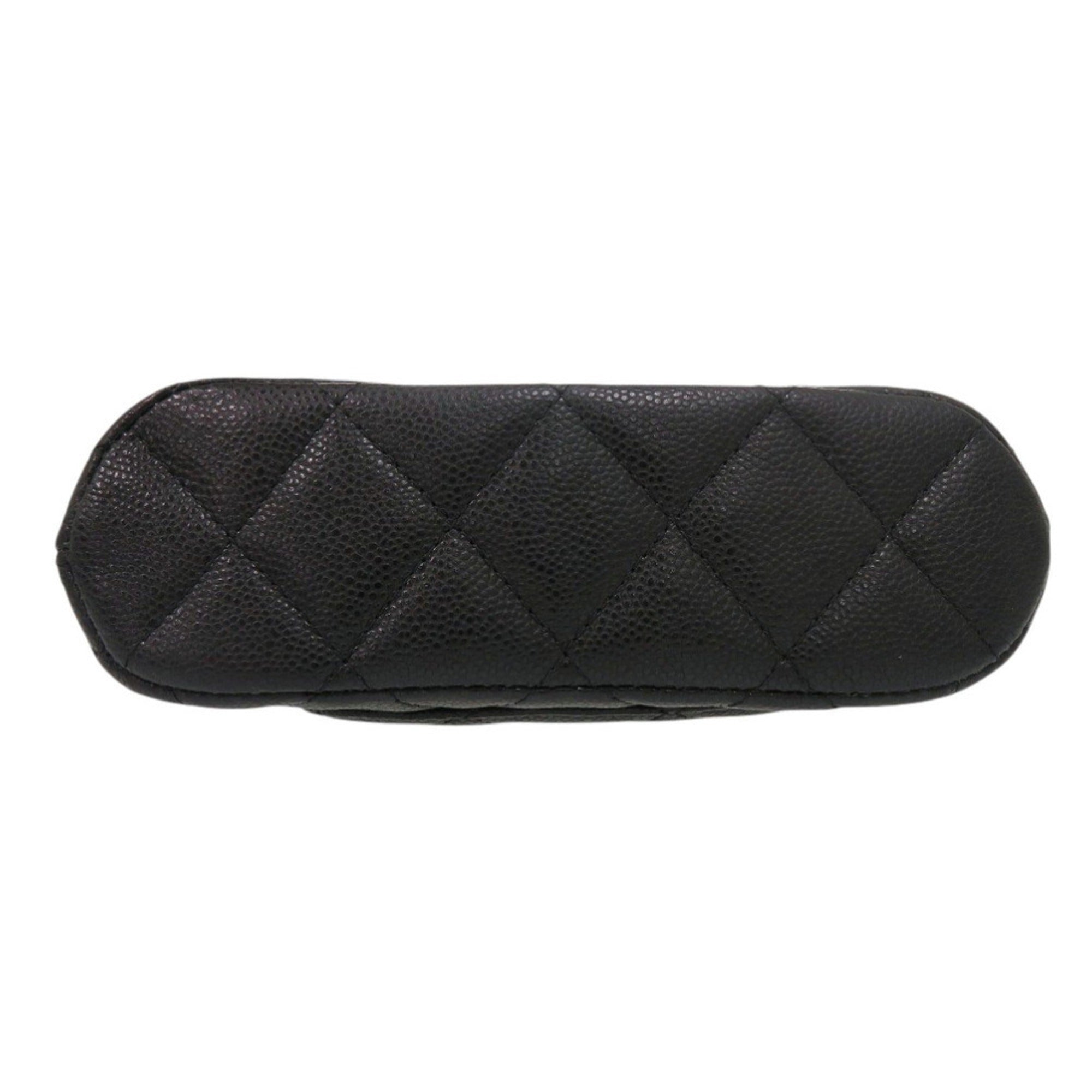 Chanel Black Grained Calfskin Shoulder Bag (Pre-Owned)