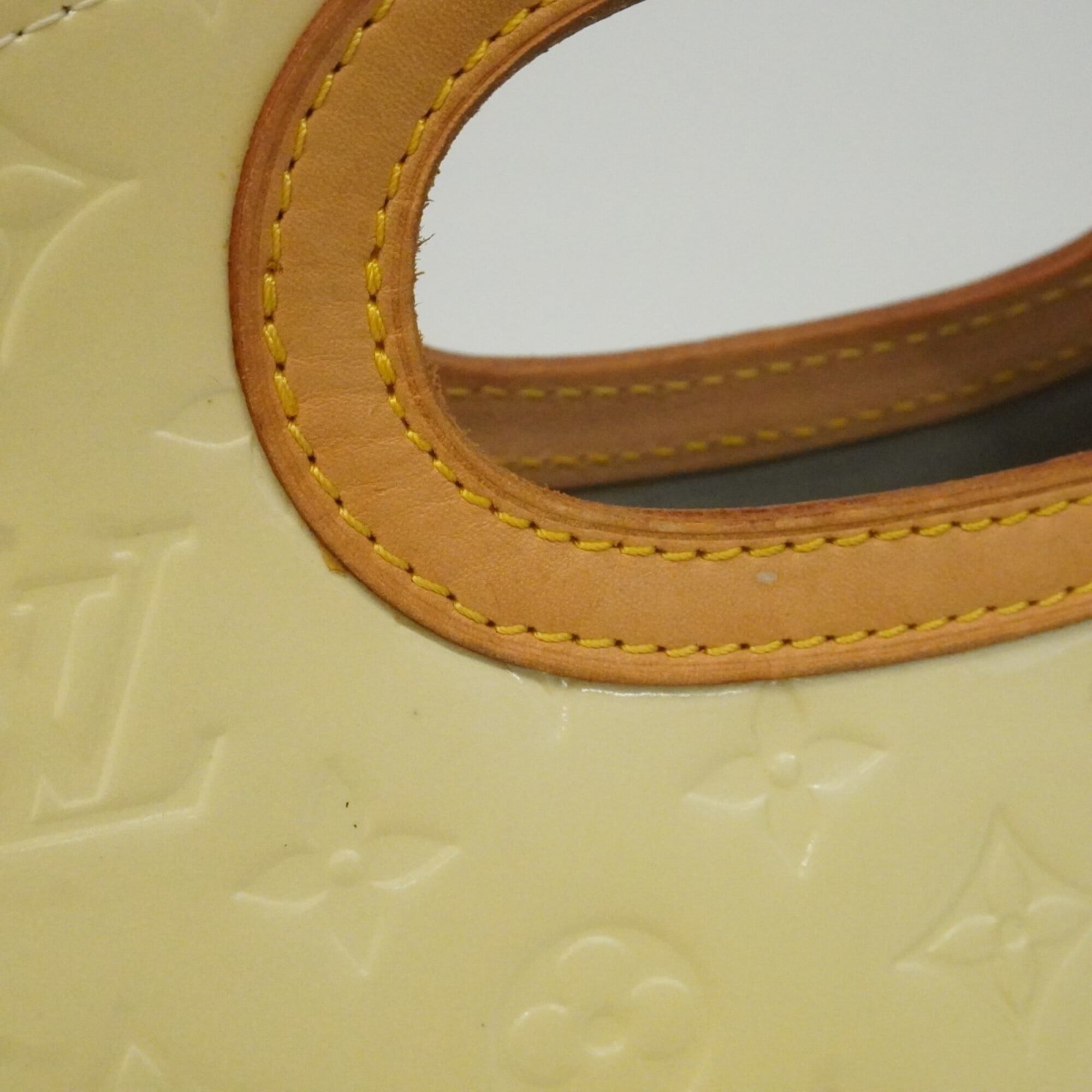 Louis Vuitton Pearl Handbag (Pre-Owned)