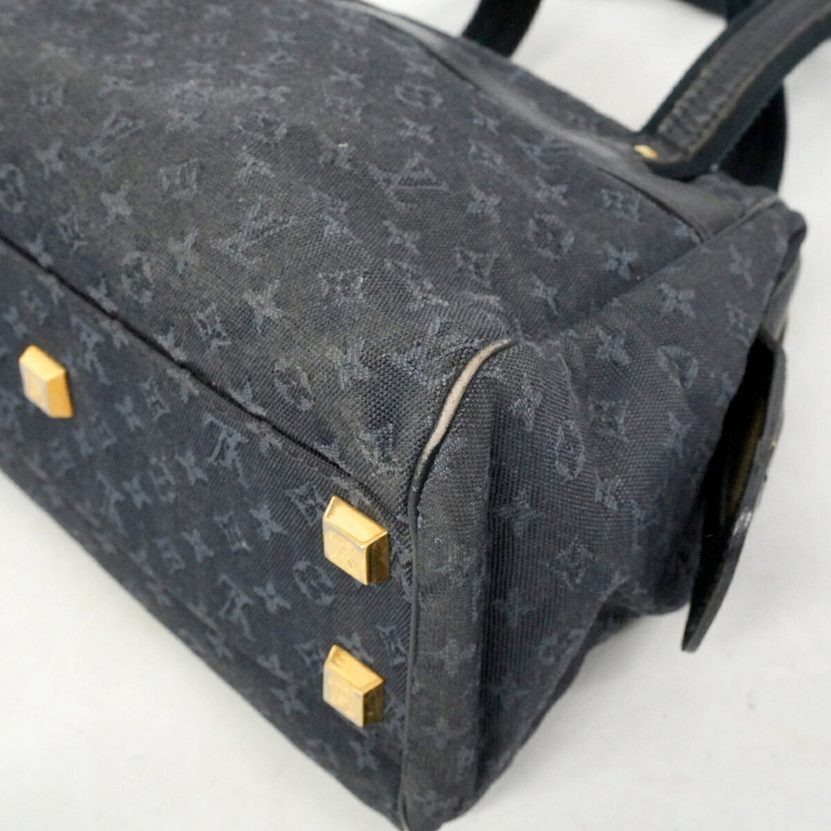 Louis Vuitton Tst Blue Handbag (Pre-Owned)