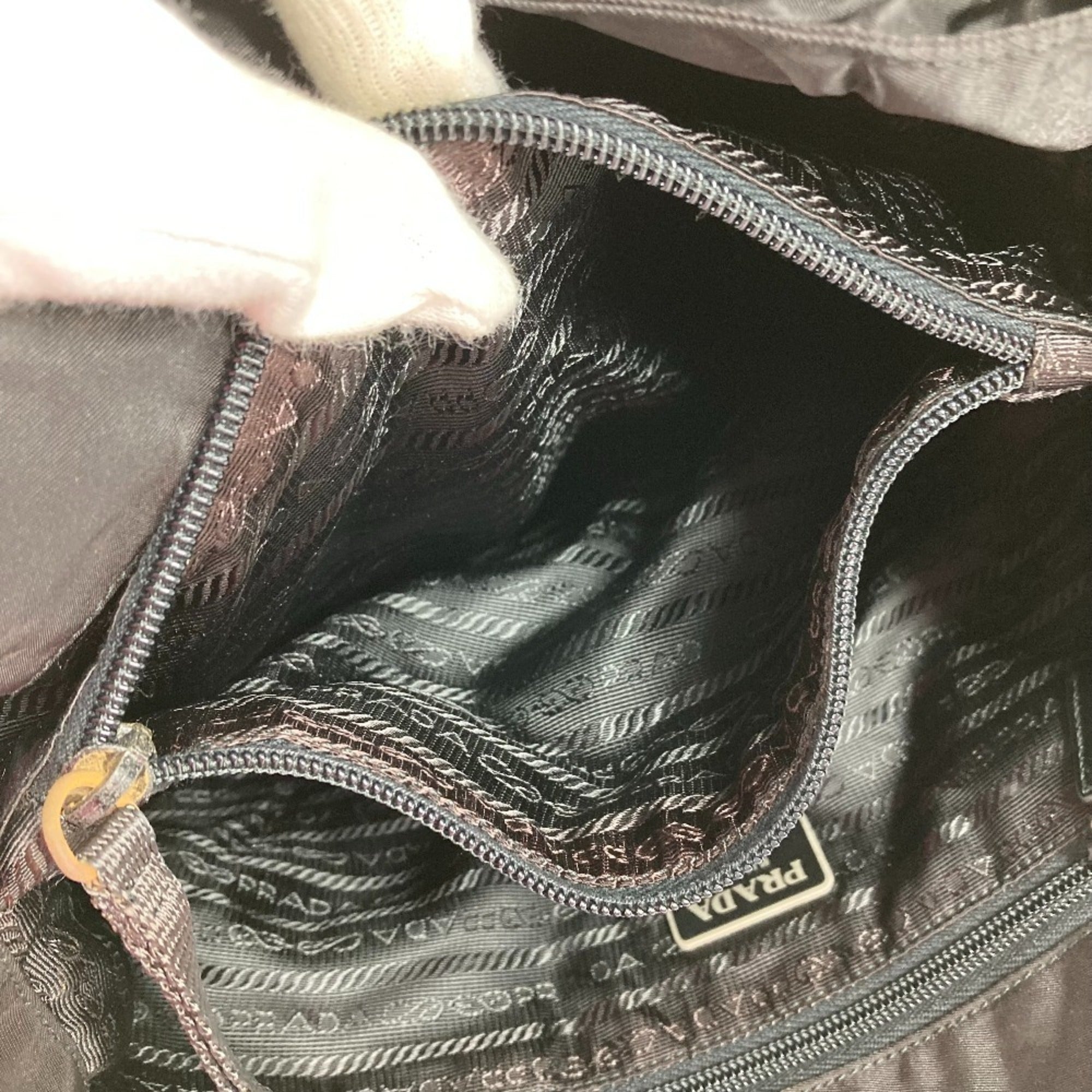 Prada Black Nylon Handbag Shoulder Bag Tote Bag (Pre-Owned)