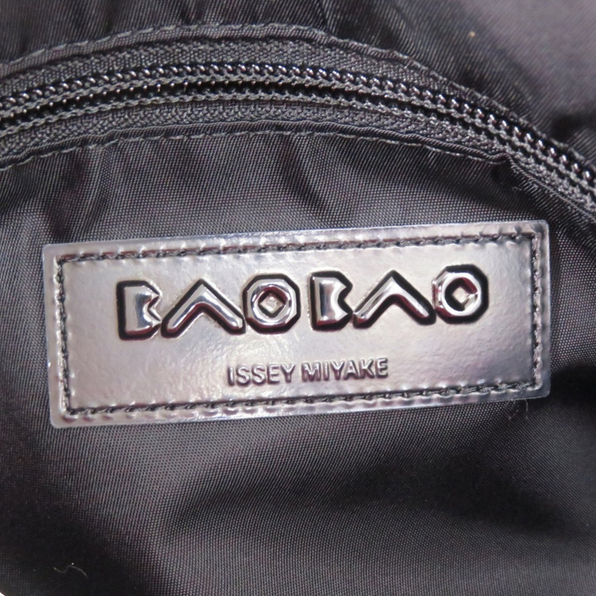 Issey Miyake Black Pink Pvc Polyester Shoulder Bag (Pre-Owned)