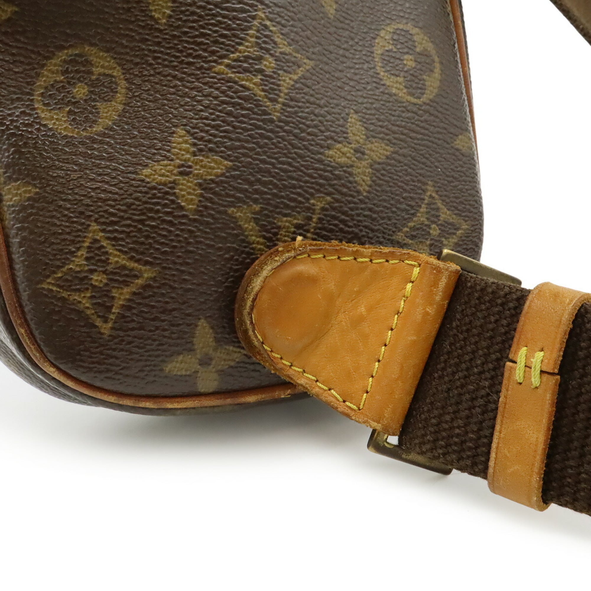 Louis Vuitton Brown Canvas Pochette Shoulder Bag Sling Bag (Pre-Owned)