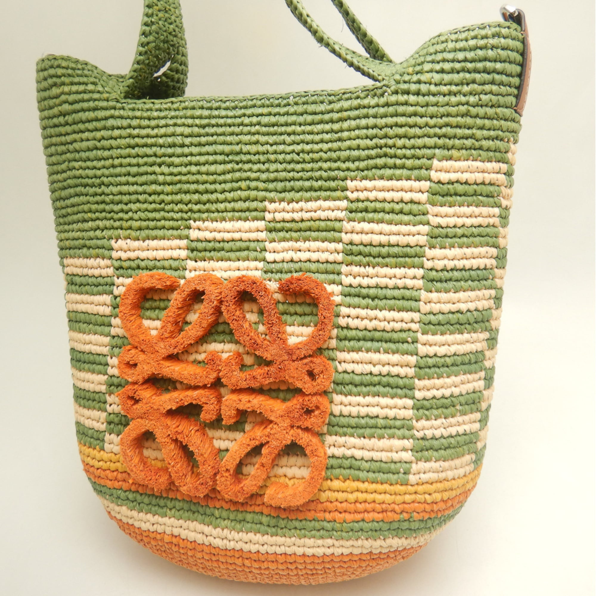 Loewe Beige Khaki Raffia Leather Tote Bag (Pre-Owned)