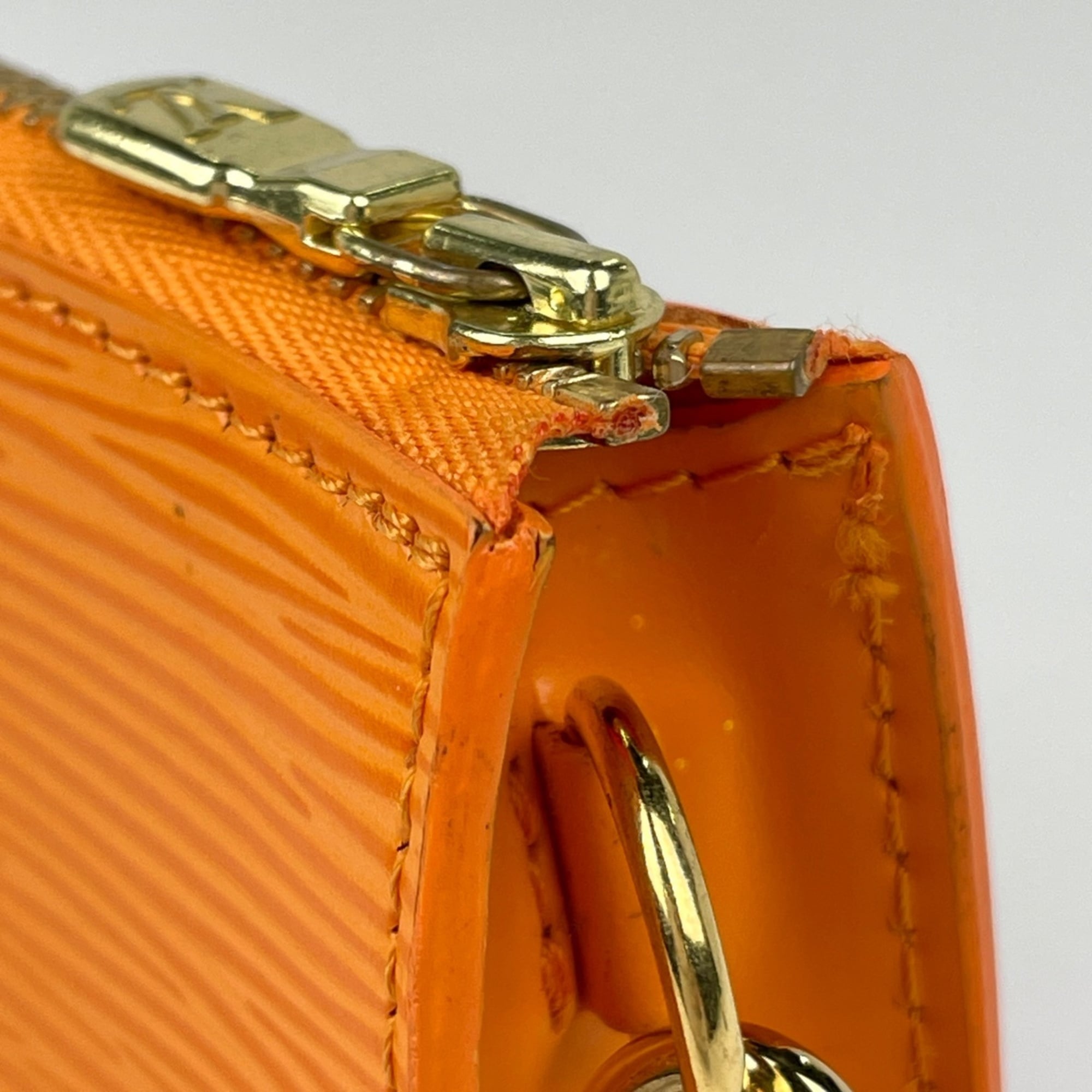 Louis Vuitton Mandarin Epi Leather Pouch (Pre-Owned)