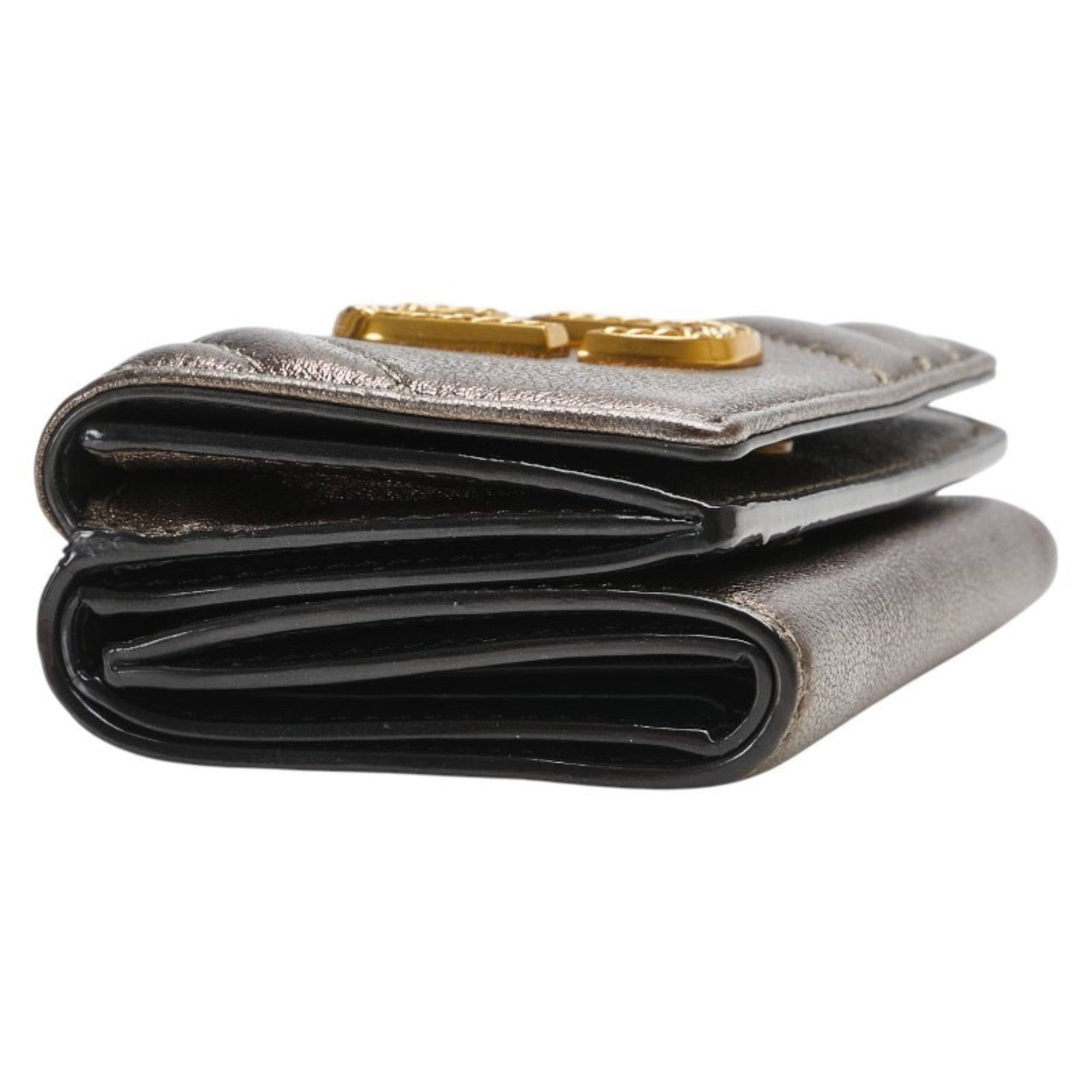 Marc Jacobs Leather Wallet (Tri-Fold) (Pre-Owned)