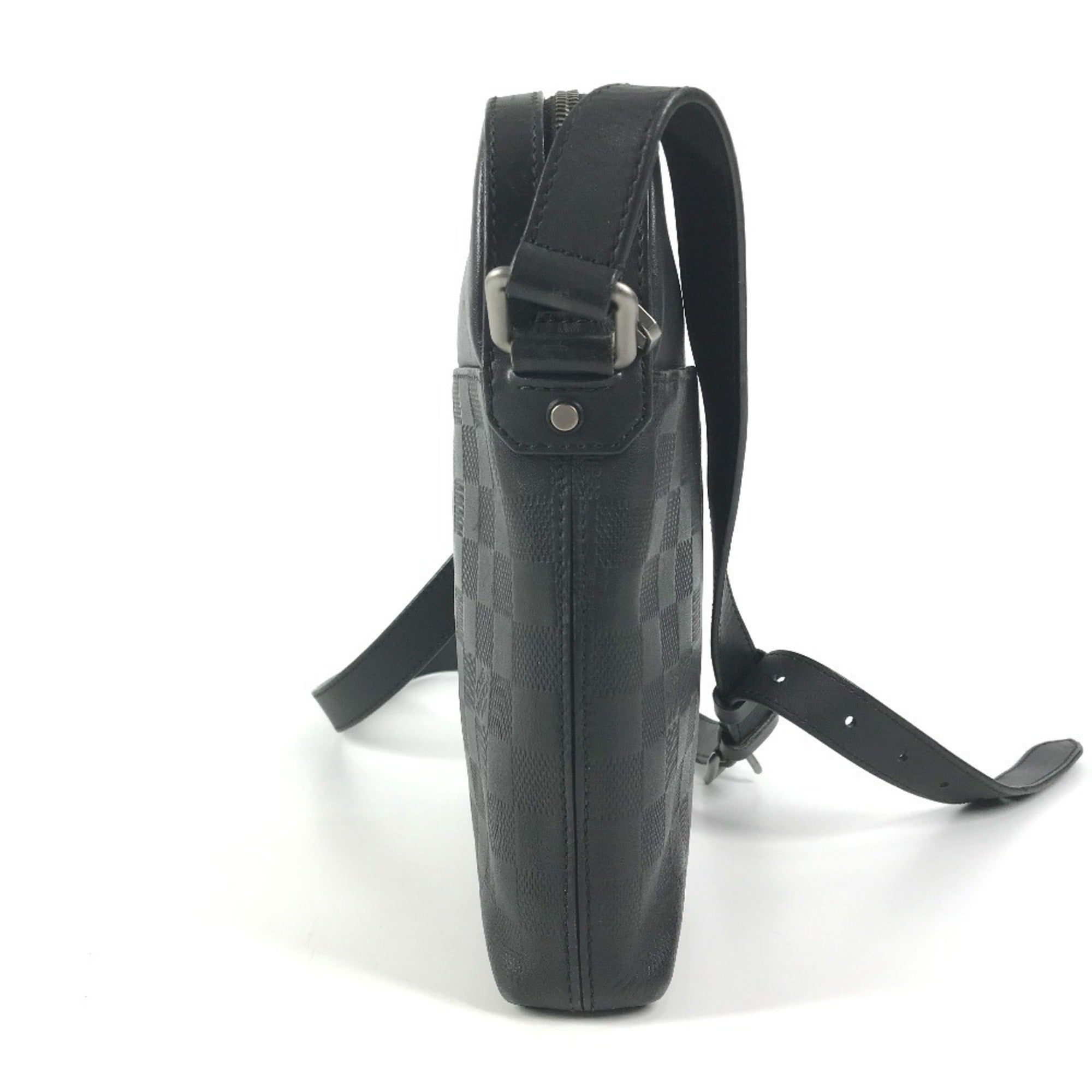 Louis Vuitton Black Damier Infini Pochette Shoulder Bag (Pre-Owned)