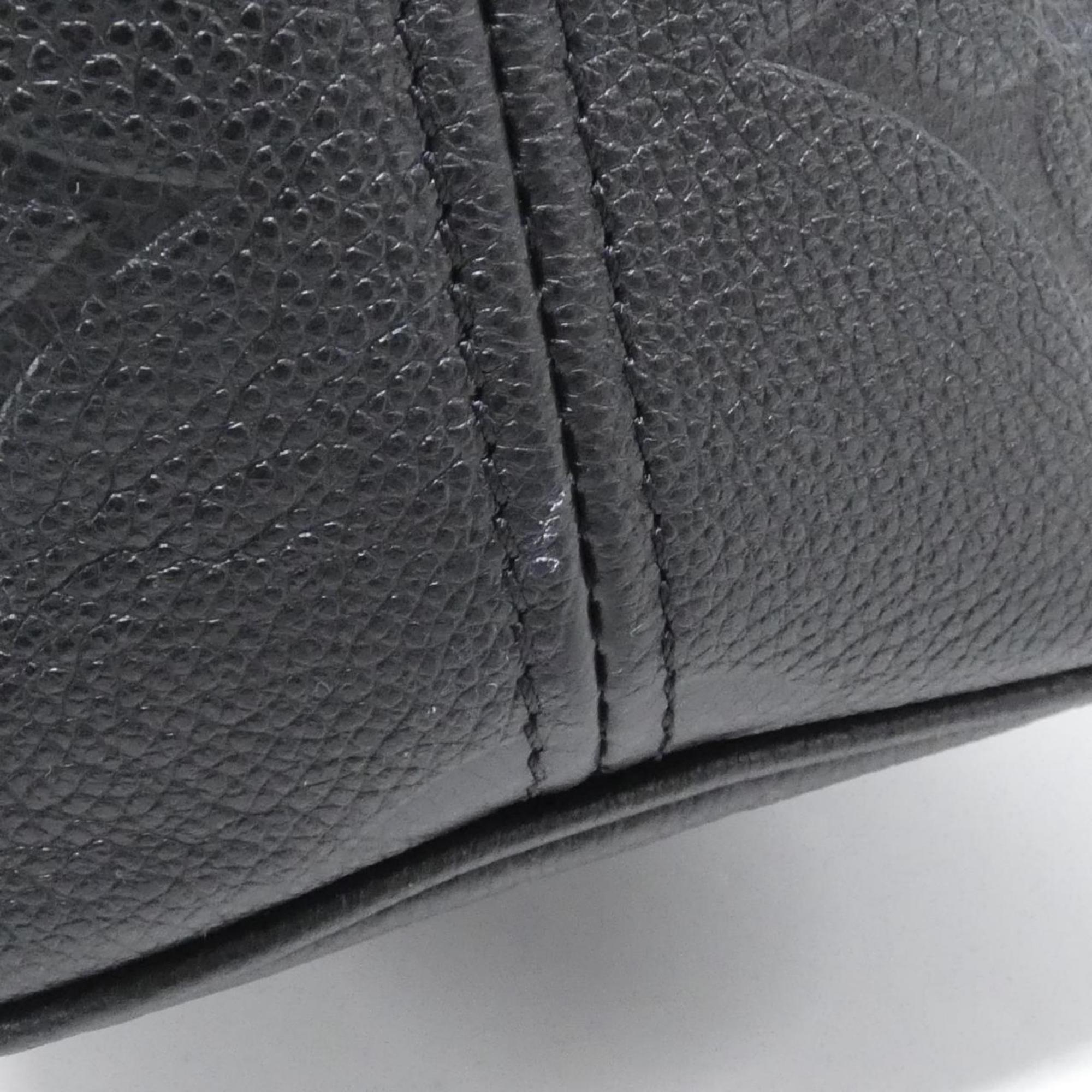 Louis Vuitton Black Leather Handbag (Pre-Owned)