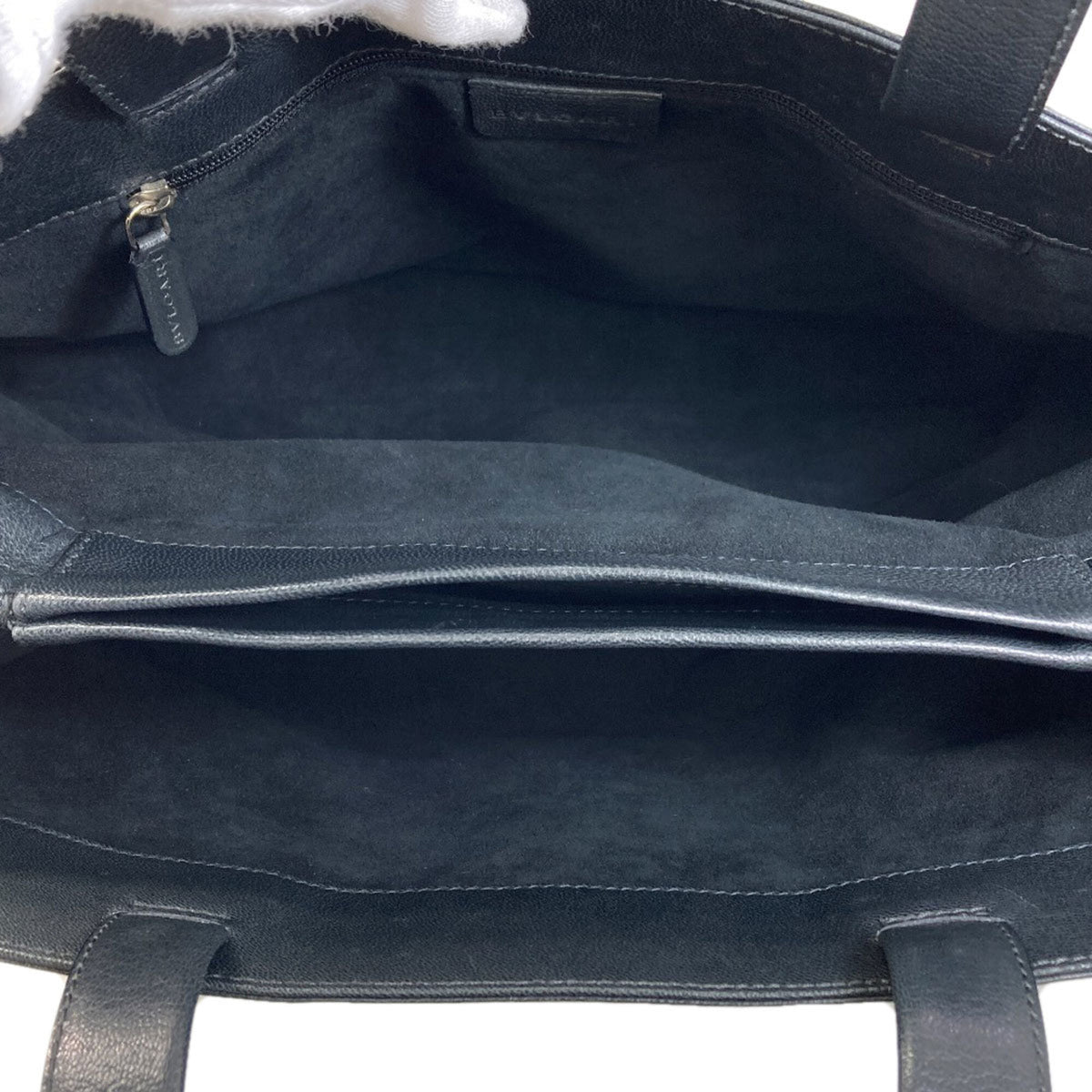 Bvlgari Black Leather Handbag (Pre-Owned)