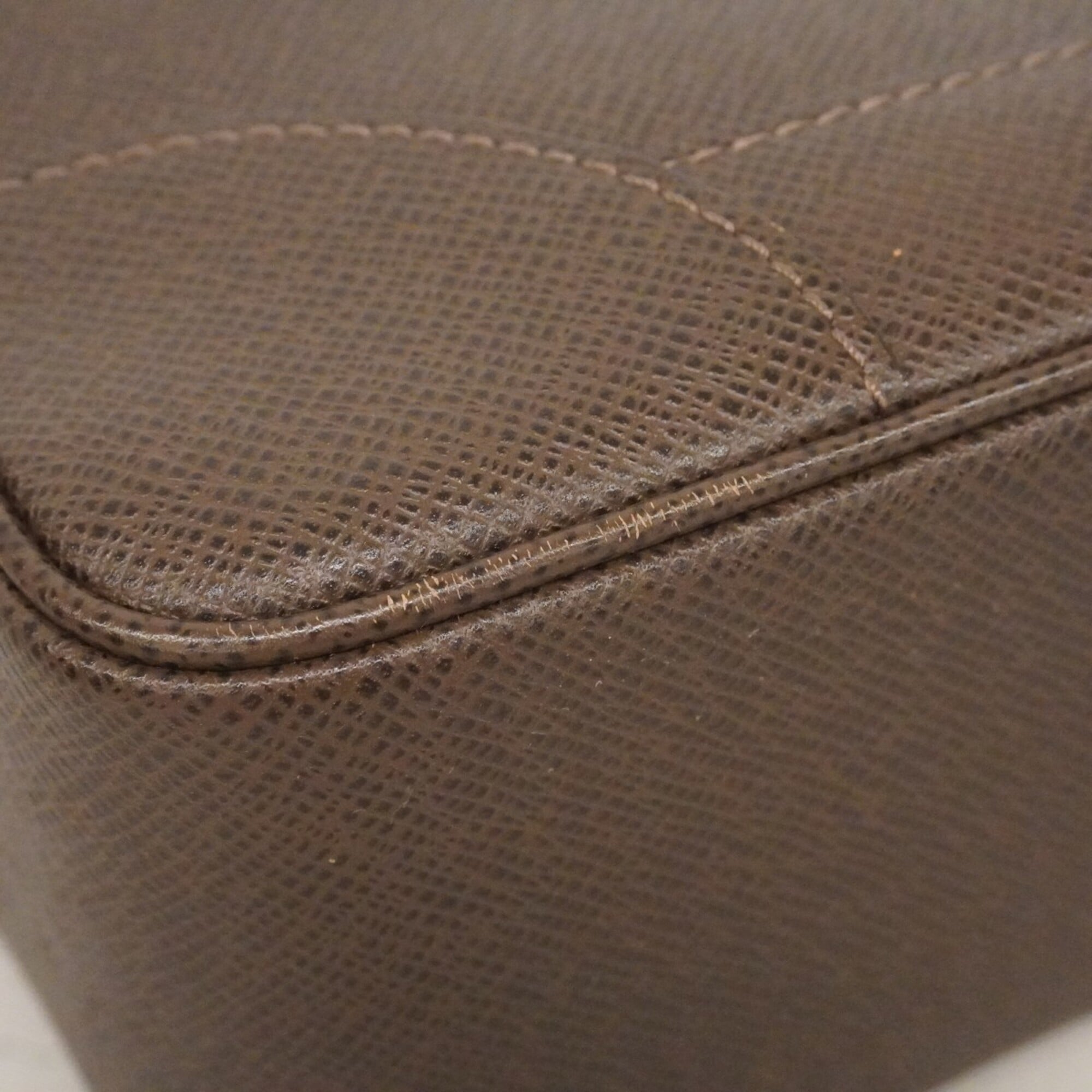 Louis Vuitton Grizzly Clutch Bag (Pre-Owned)