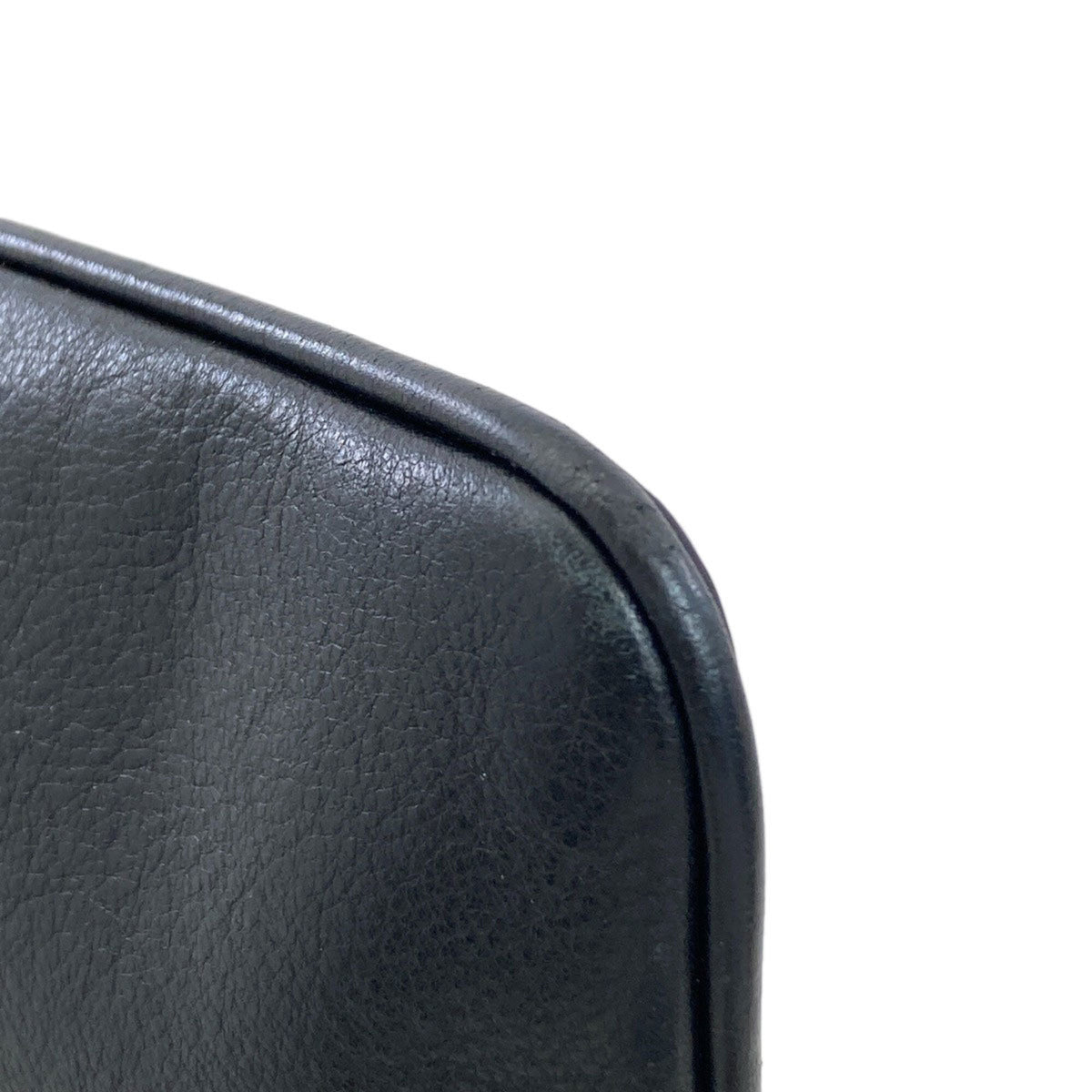 Christian Dior Black Leather Shoulder Bag (Pre-Owned)