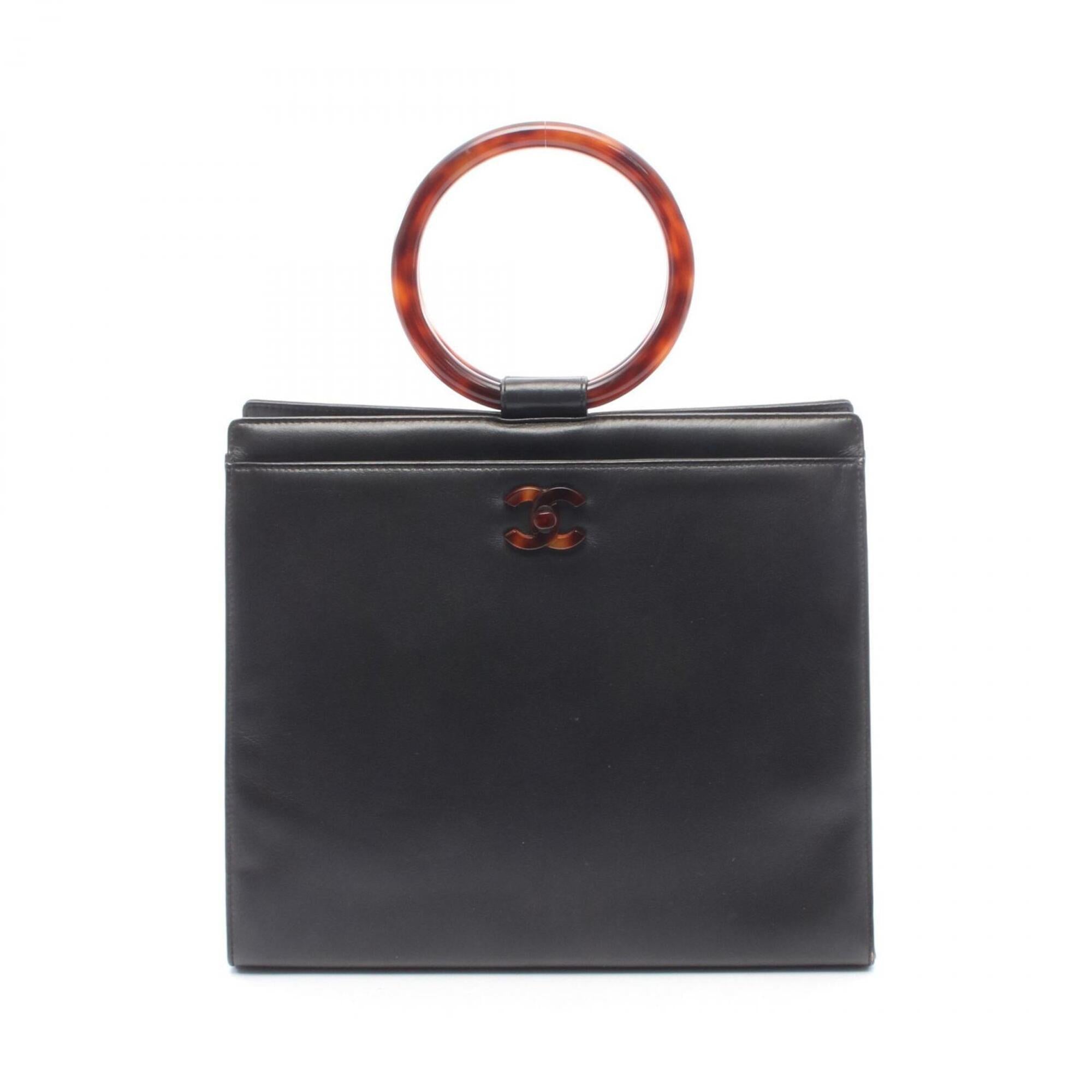 Chanel Black Leather Handbag (Pre-Owned)