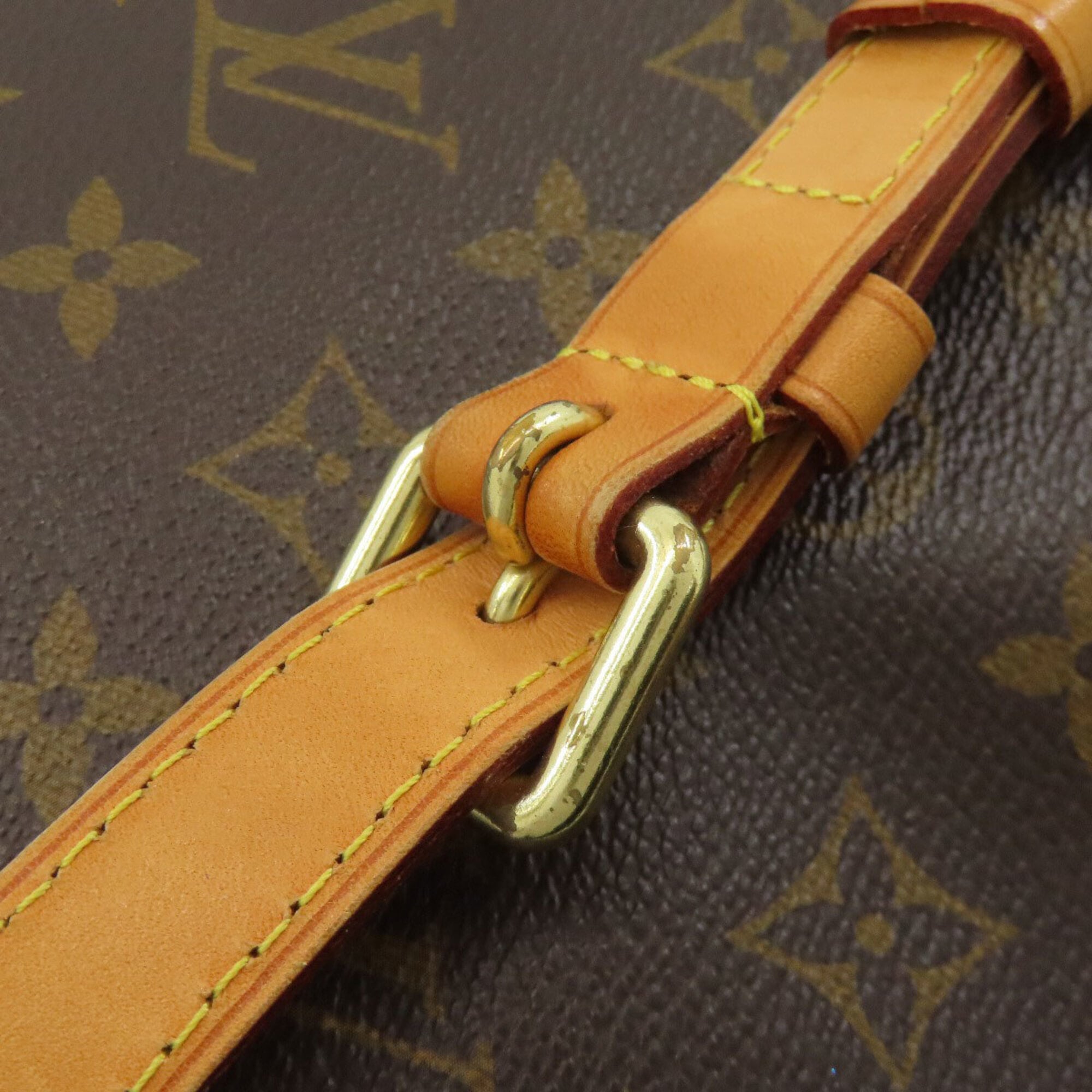 Louis Vuitton Brown Monogram Monogram Canvas Shoulder Bag (Pre-Owned)