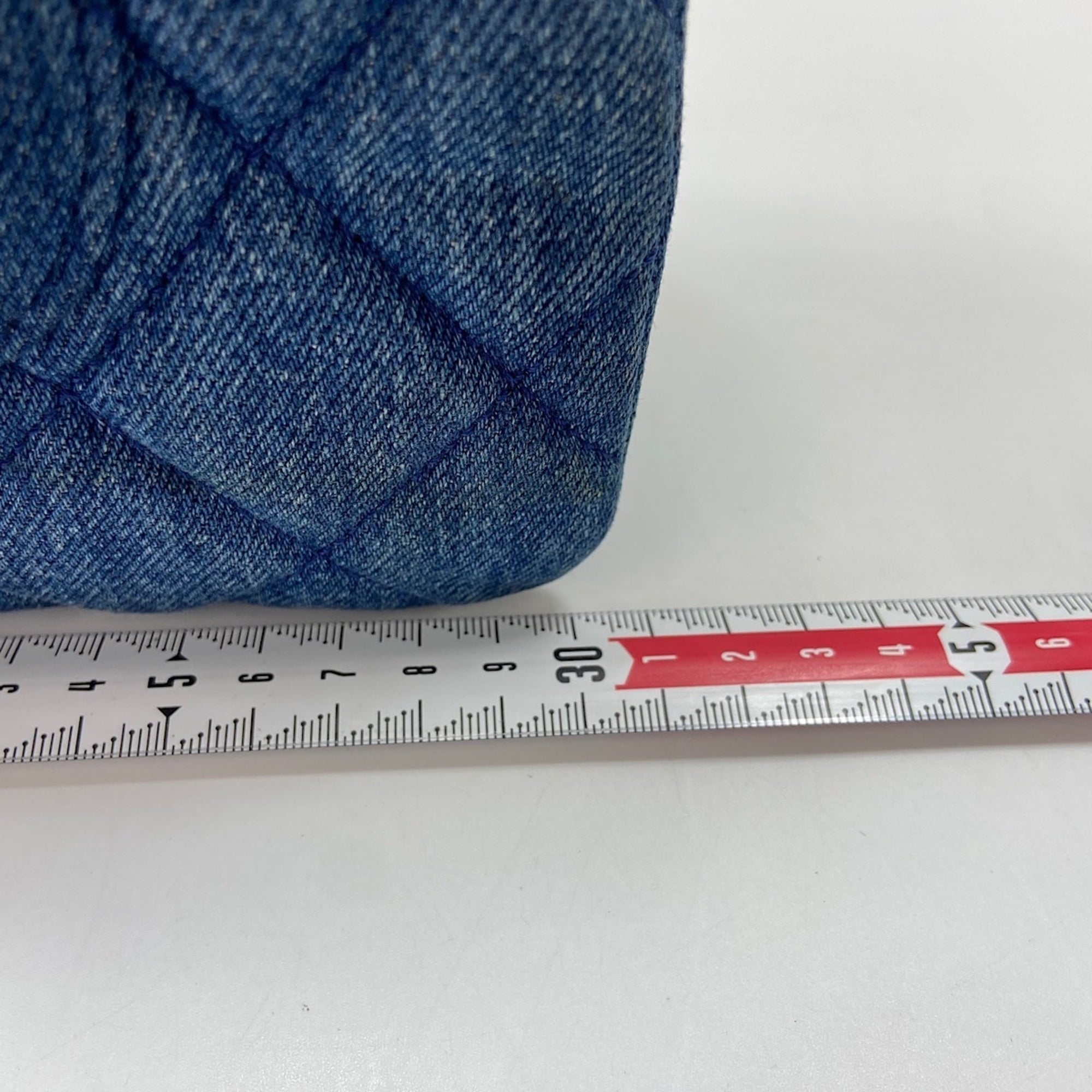 Chanel Blue Denim Handbag (Pre-Owned)