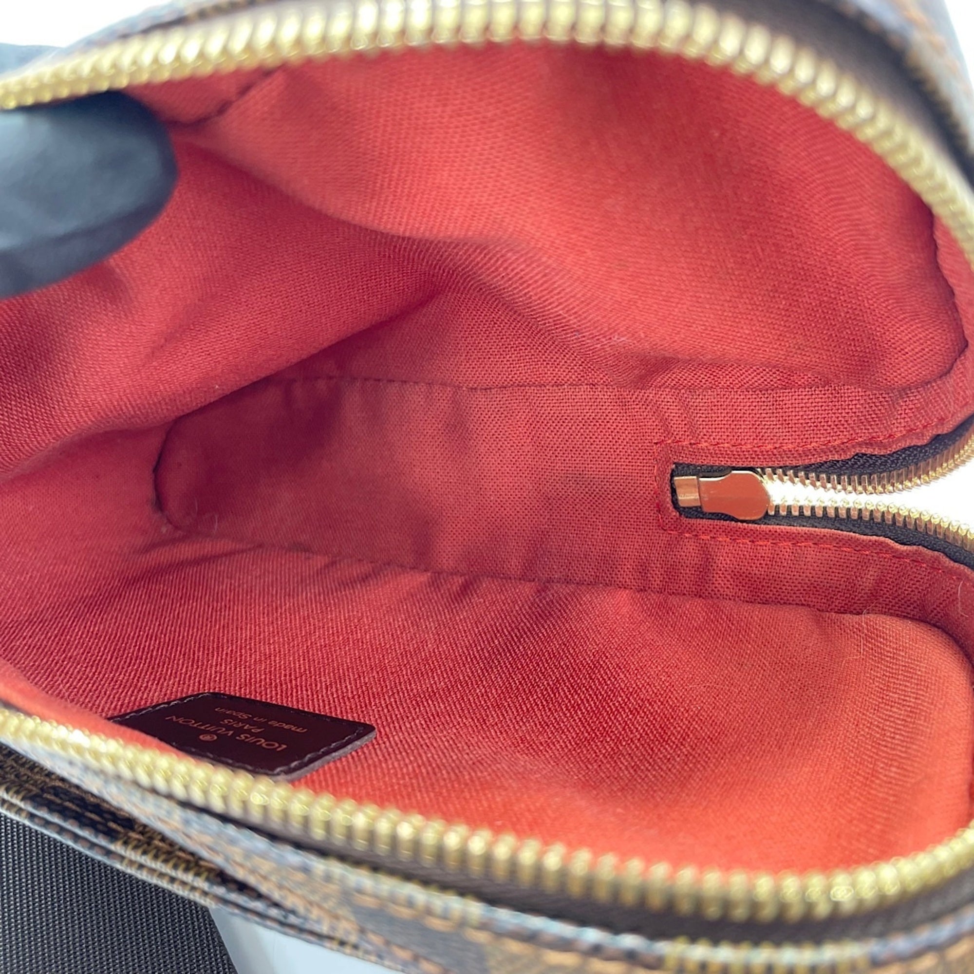 Louis Vuitton Brown Sling Bag (Pre-Owned)