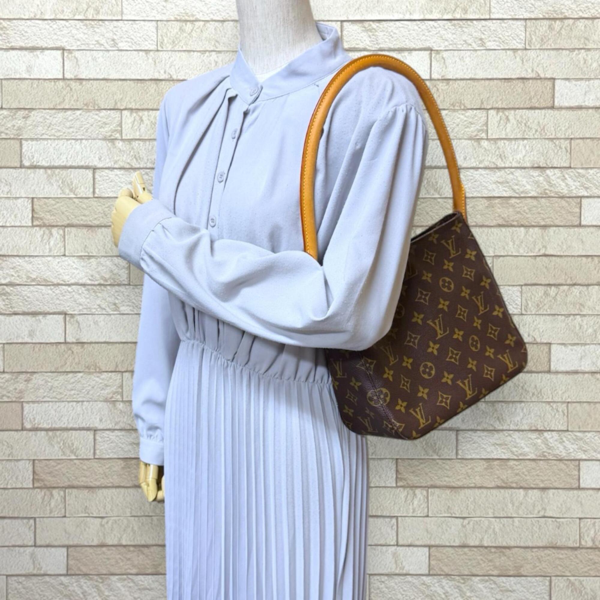 Louis Vuitton Brown Monogram Canvas Handbag (Pre-Owned)