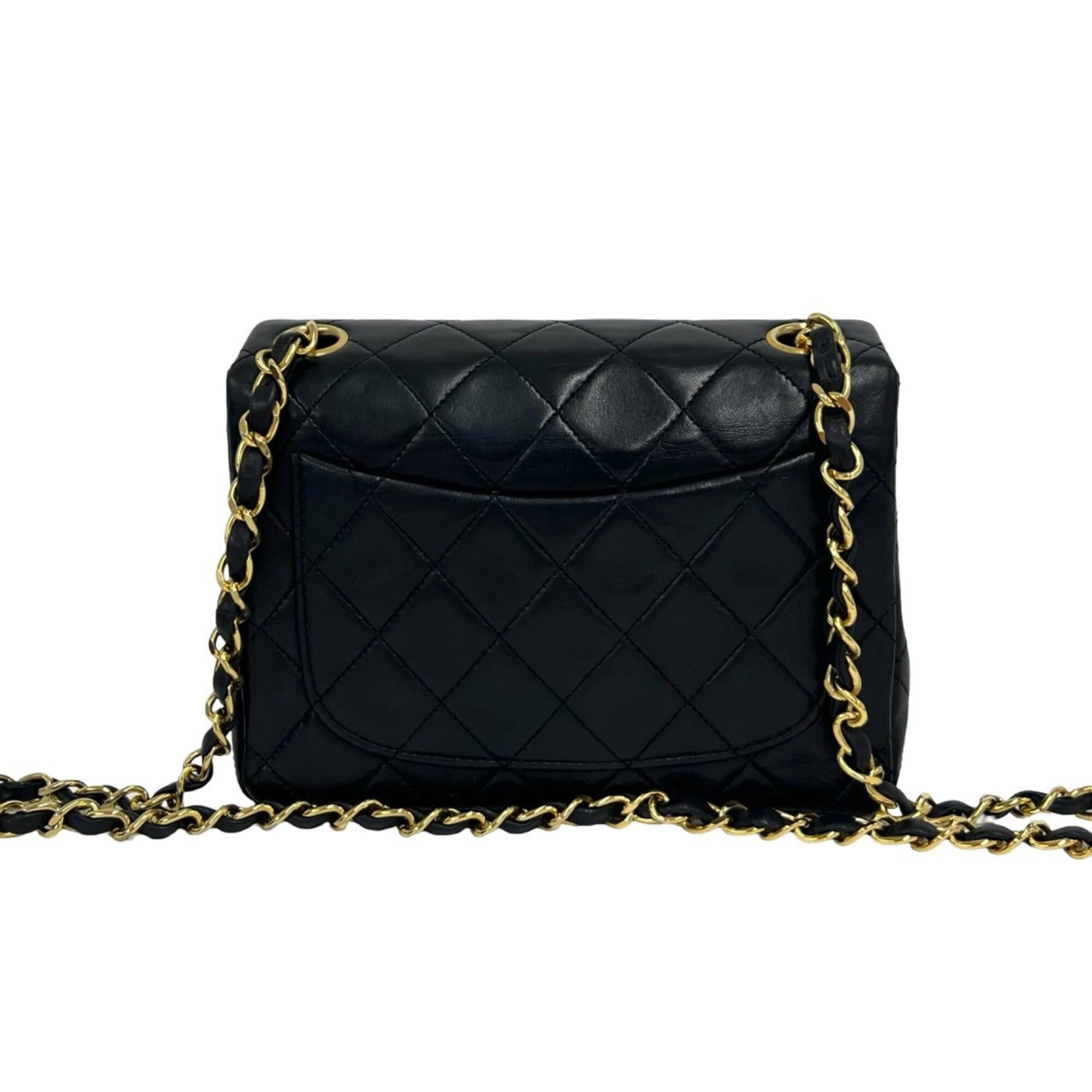 Chanel Black Leather Pochette Shoulder Bag (Pre-Owned)