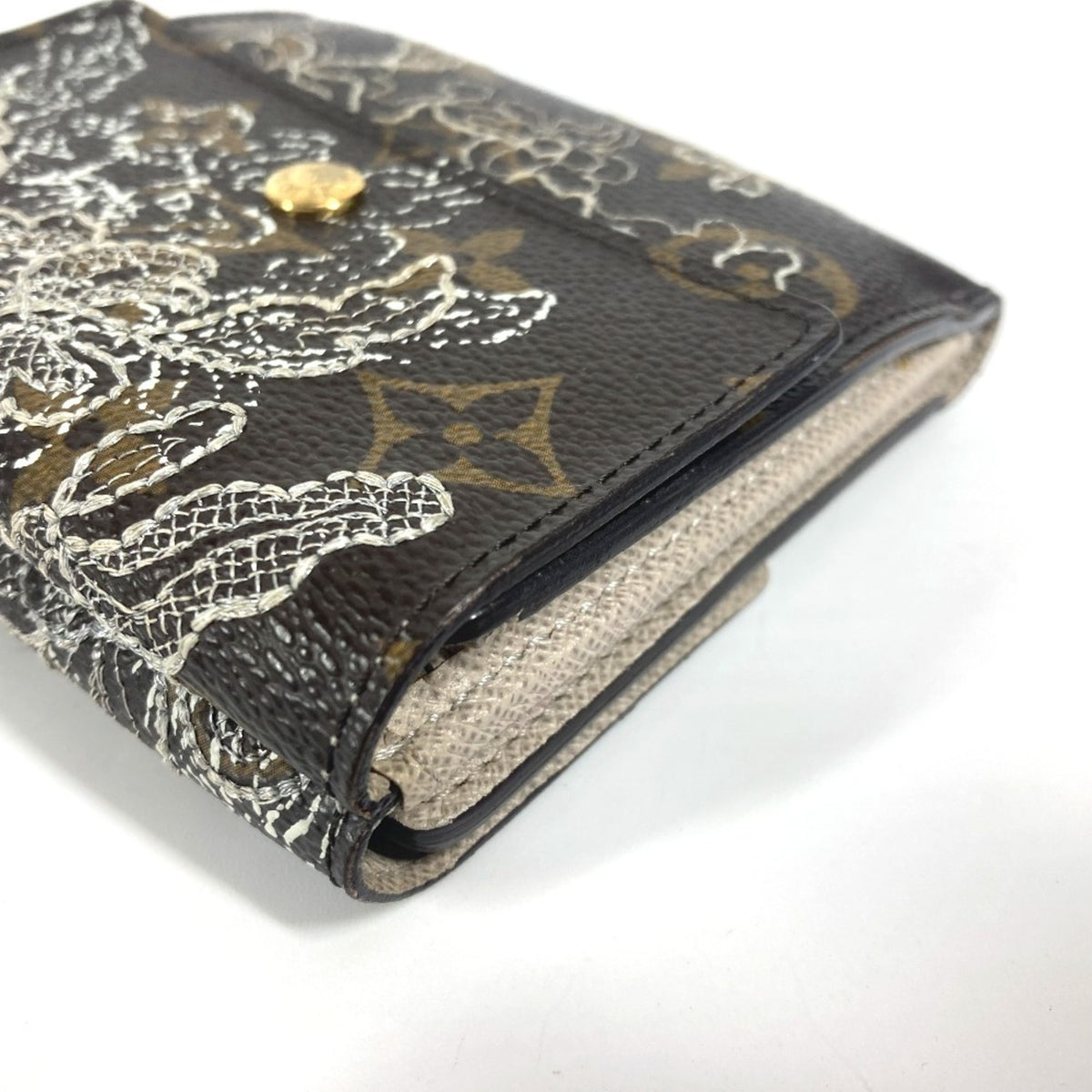 Louis Vuitton Brown Monogram Wallet (Tri-Fold) (Pre-Owned)