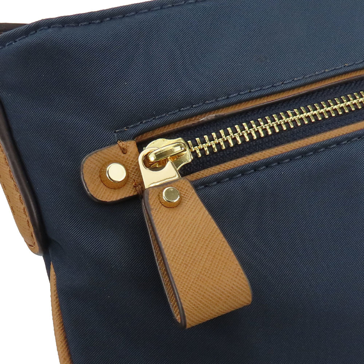 Michael Kors Brown Navy Nylon Leather Shoulder Bag (Pre-Owned)