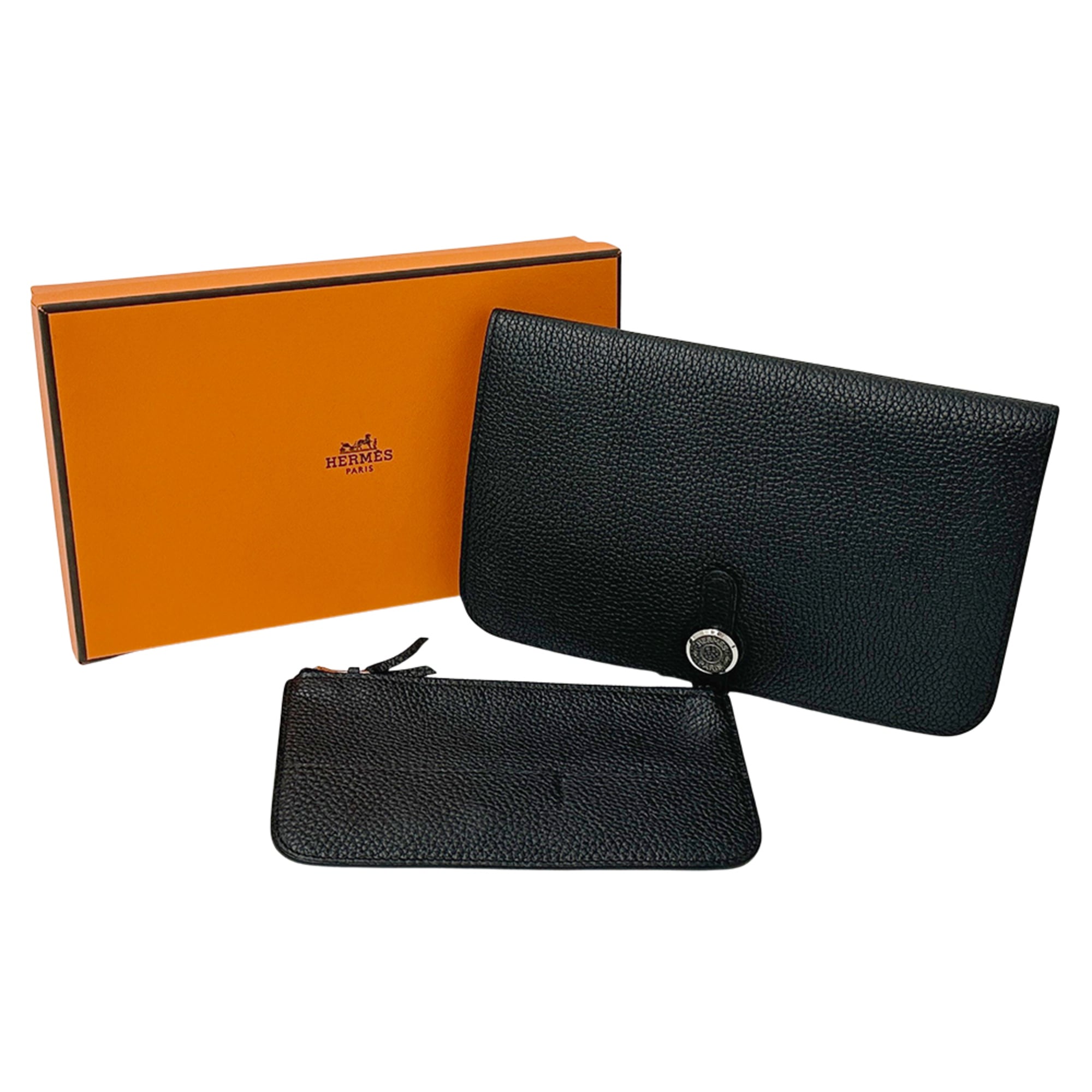 Hermes Black Togo Leather Long Wallet (Bi-Fold) (Pre-Owned)