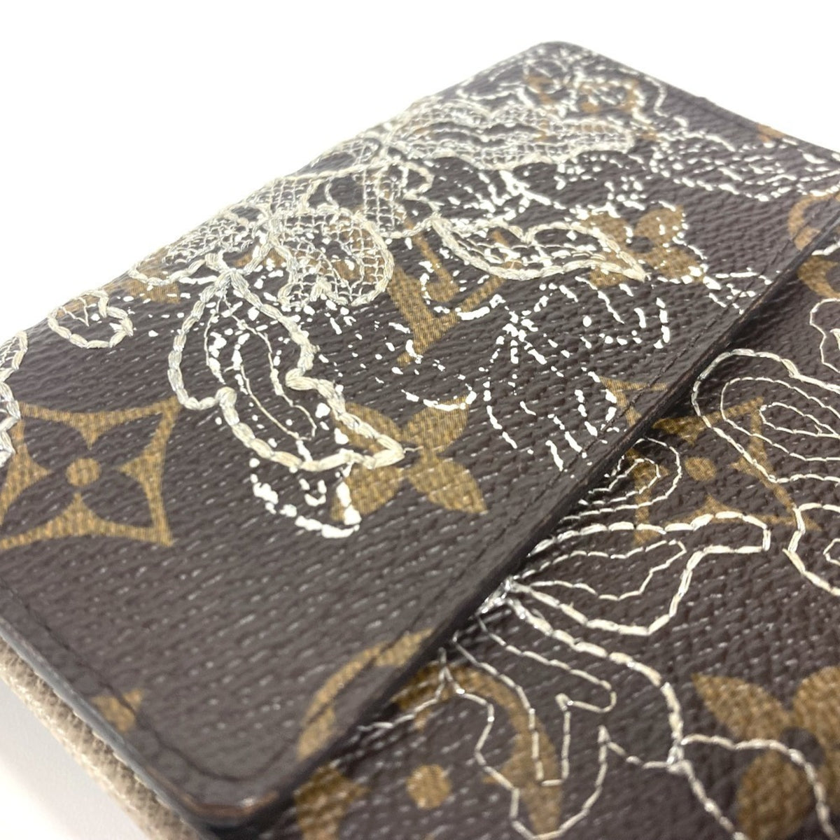 Louis Vuitton Brown Monogram Wallet (Tri-Fold) (Pre-Owned)
